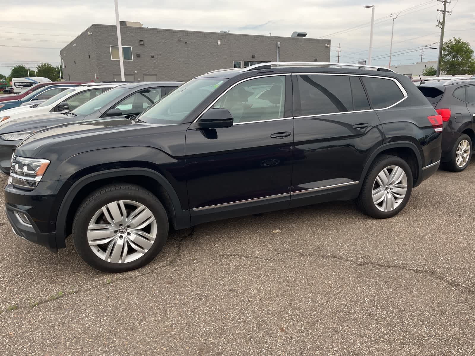 Thumbnail: 2018 Volkswagen Atlas - 5