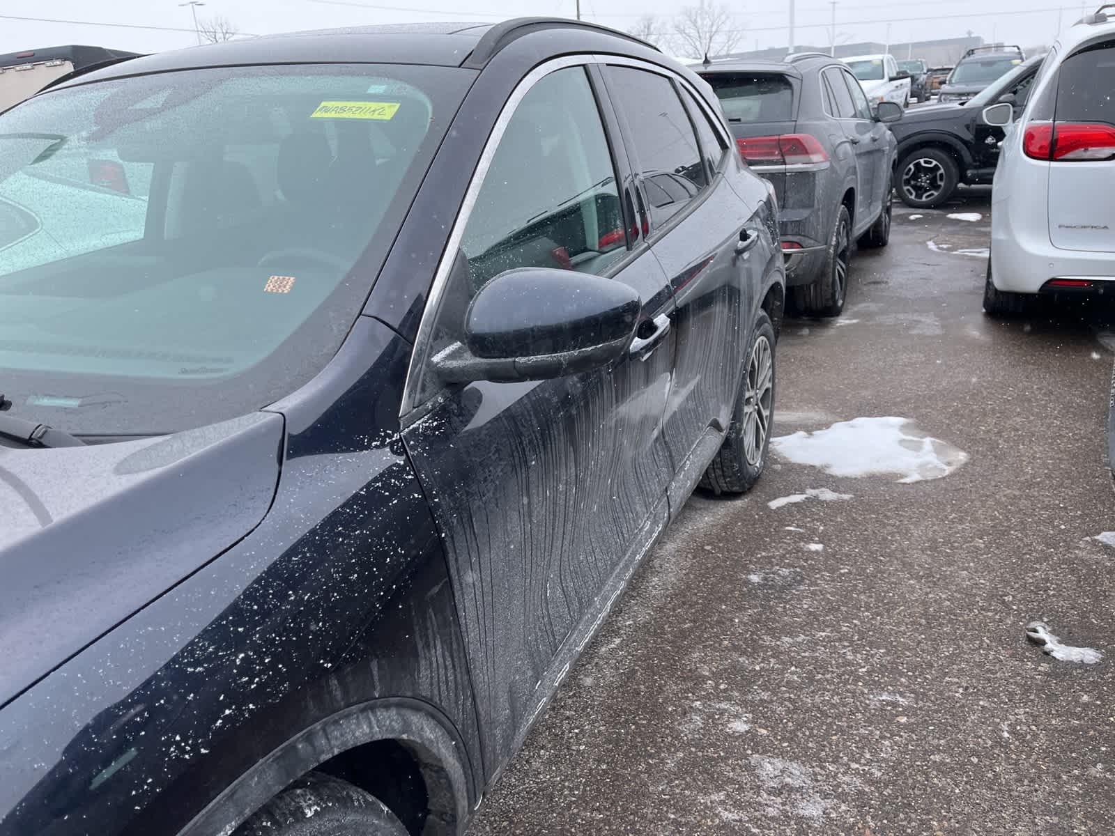 Thumbnail: 2021 Ford Escape - 6