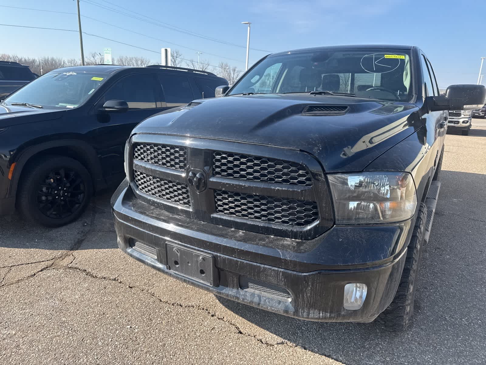 Thumbnail: 2022 RAM 1500 Classic - 17