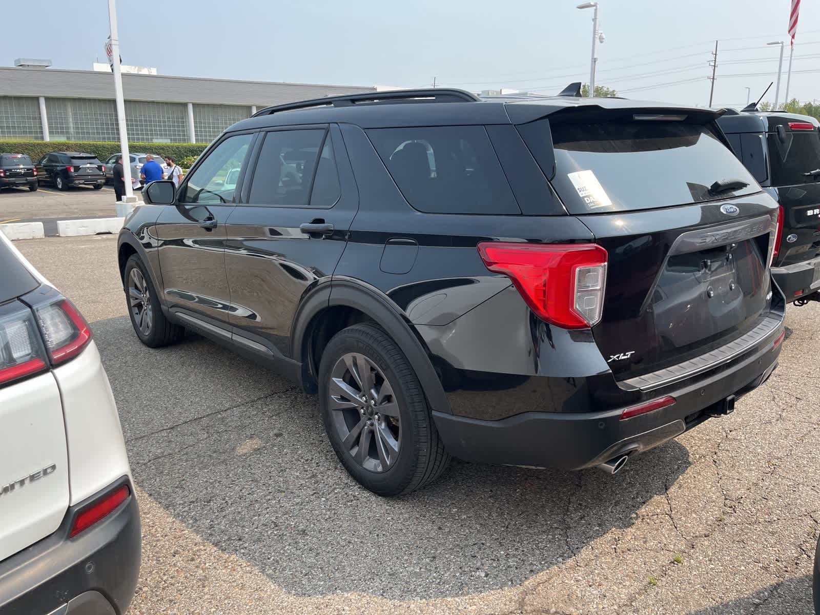 Thumbnail: 2023 Ford Explorer - 10