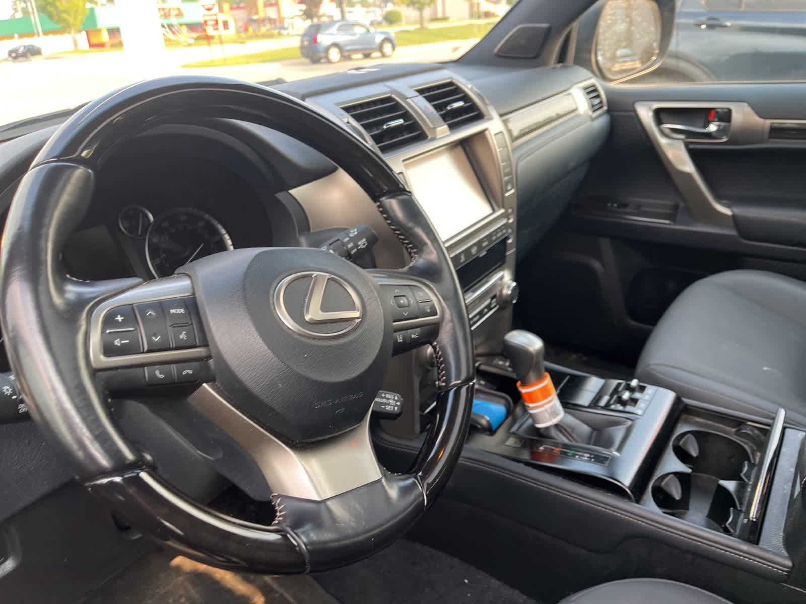 Thumbnail: 2021 Lexus GX - 27