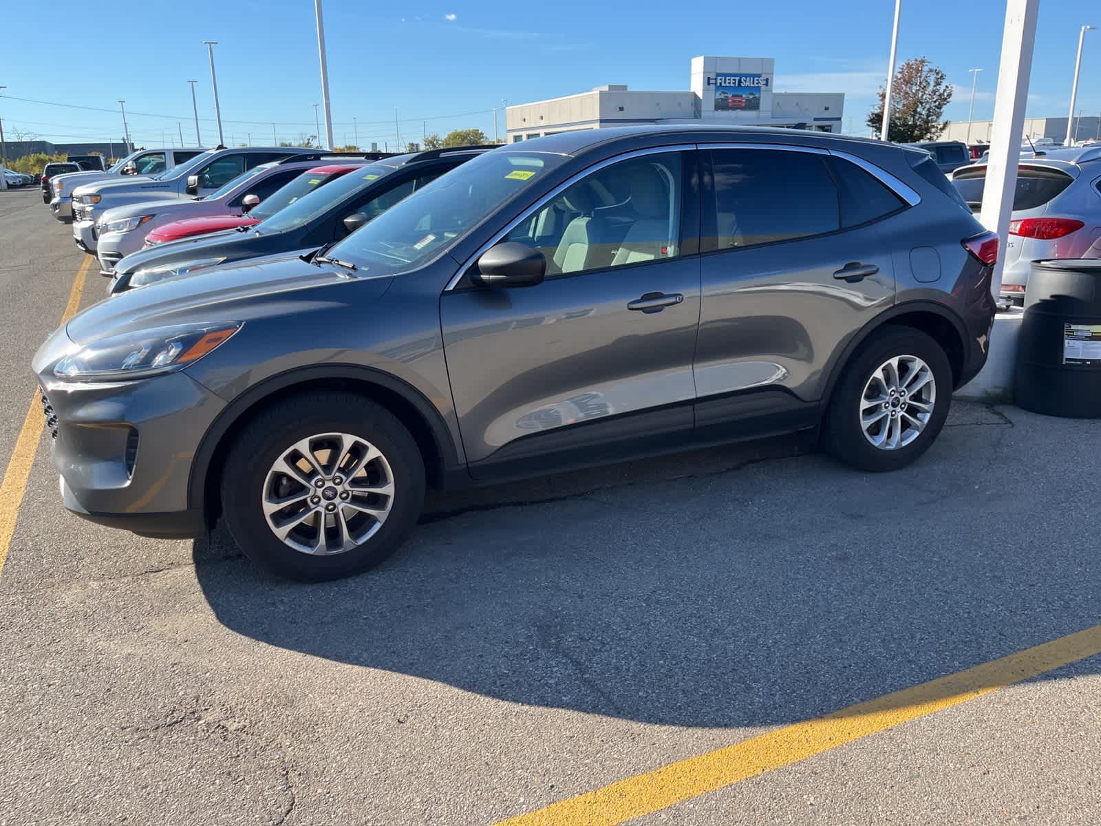 Thumbnail: 2022 Ford Escape - 5