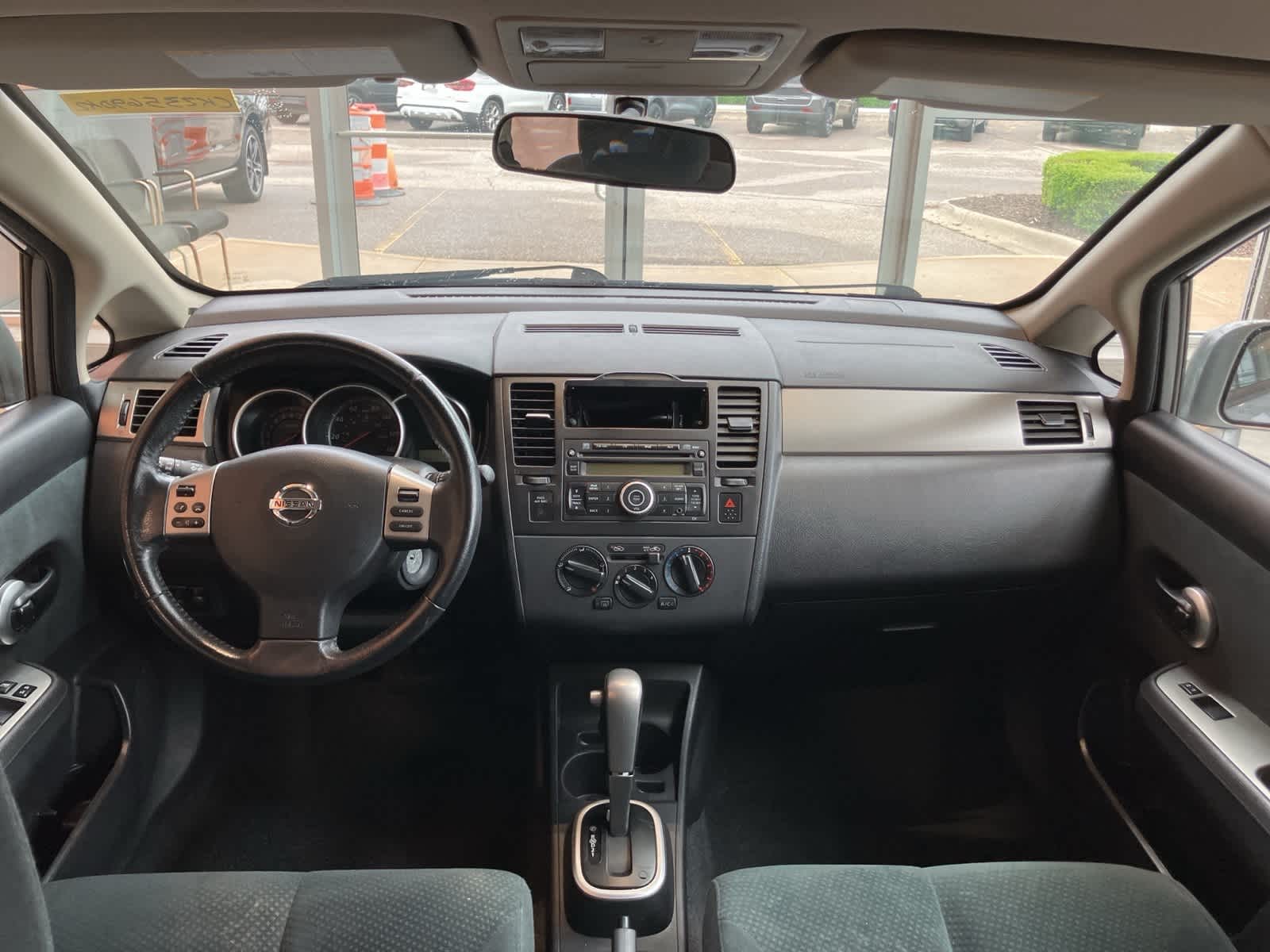 Thumbnail: 2012 Nissan Versa - 17