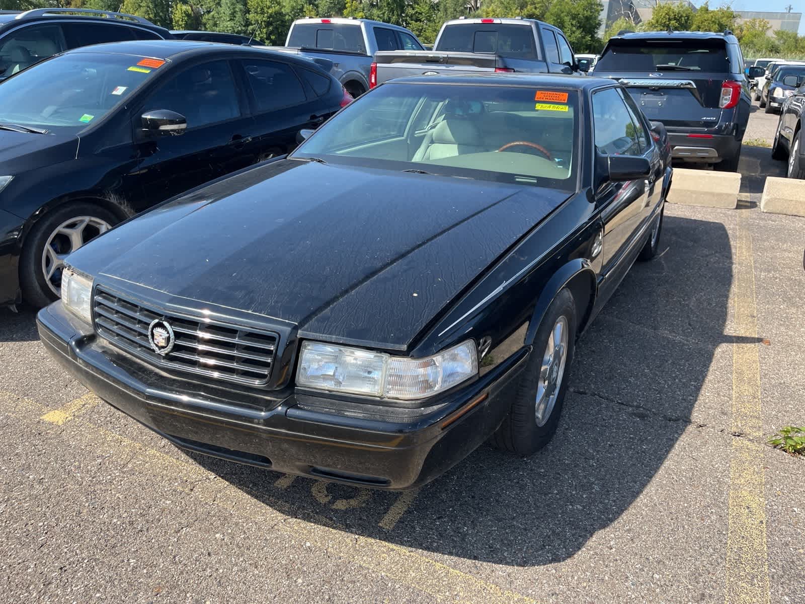 Thumbnail: 2002 Cadillac Eldorado - 3