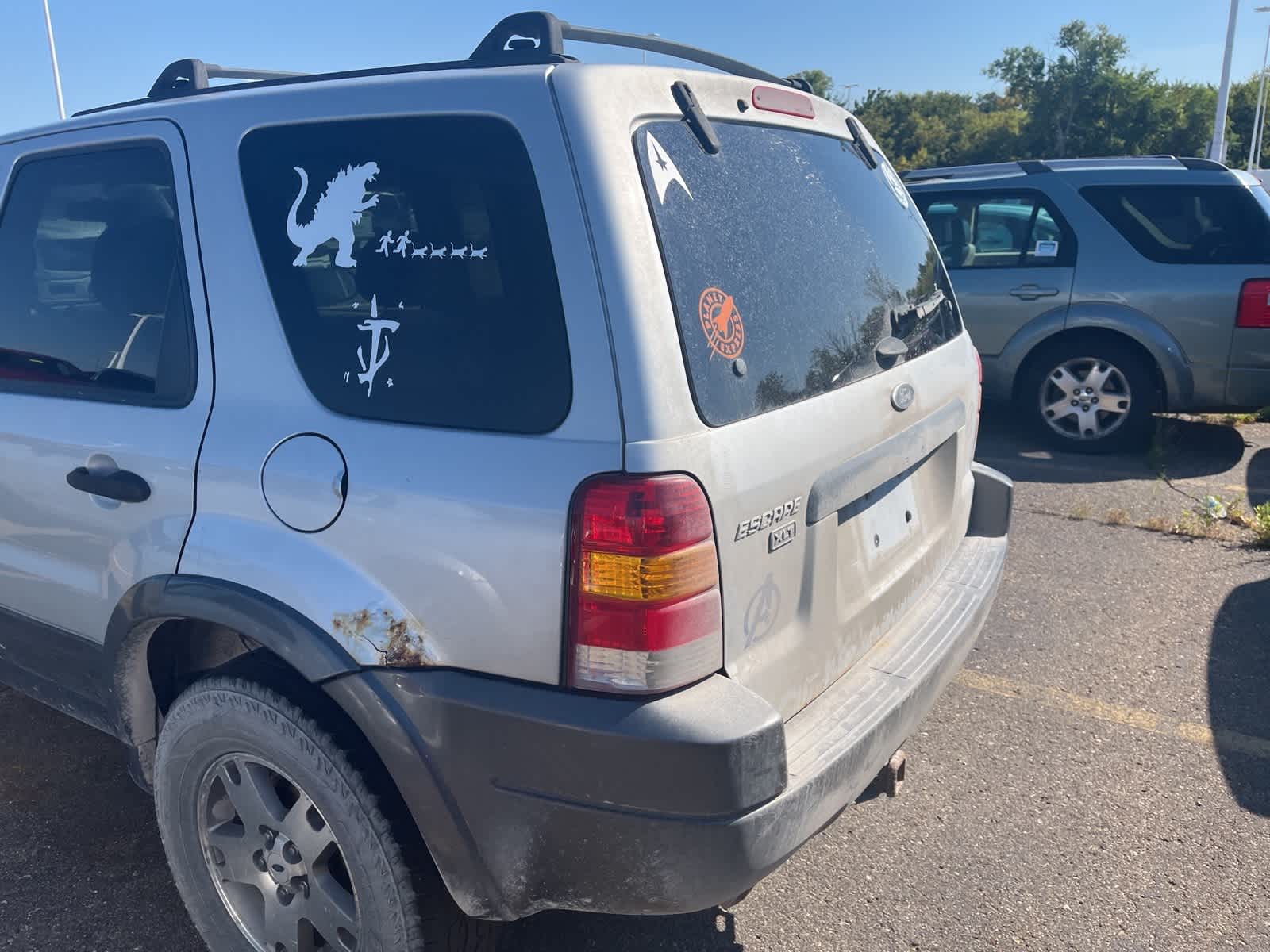 Thumbnail: 2004 Ford Escape - 7