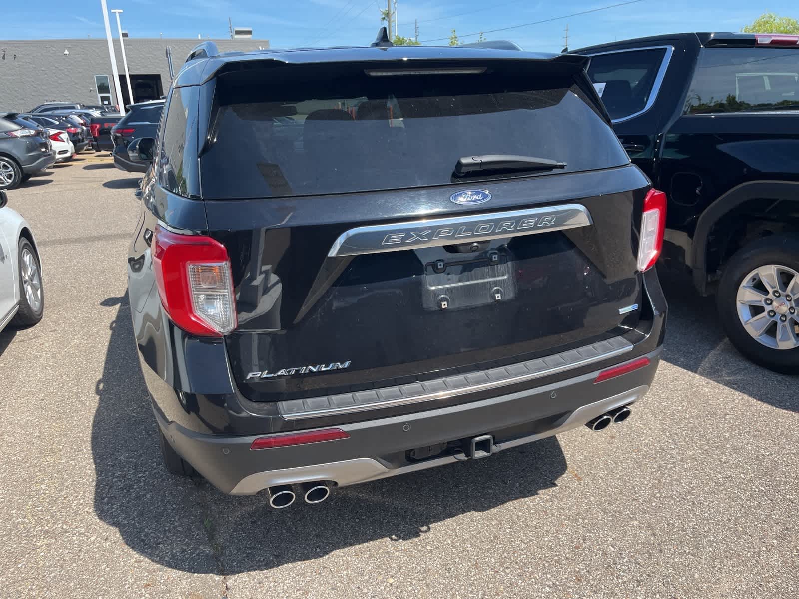 Thumbnail: 2020 Ford Explorer - 11