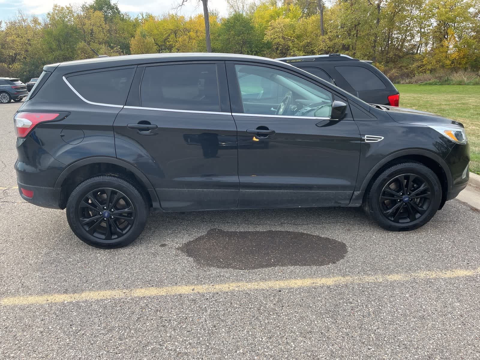 Thumbnail: 2017 Ford Escape - 17