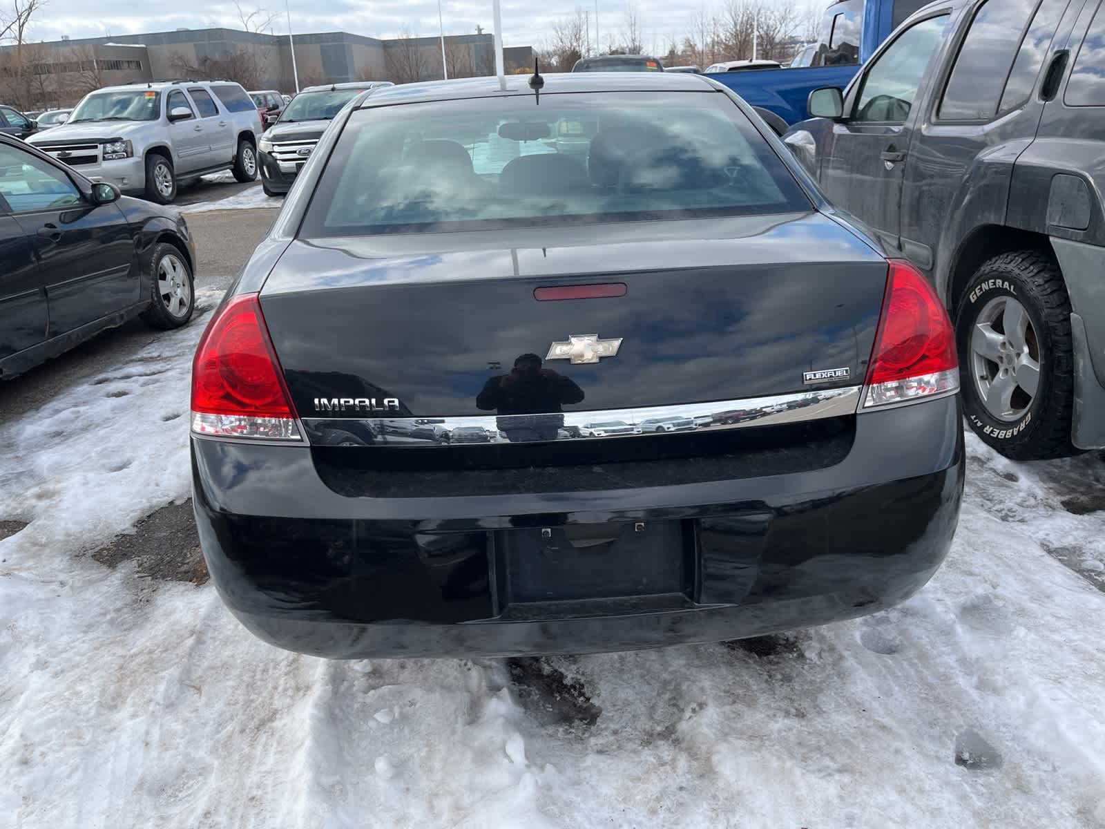 Thumbnail: 2011 Chevrolet Impala - 13