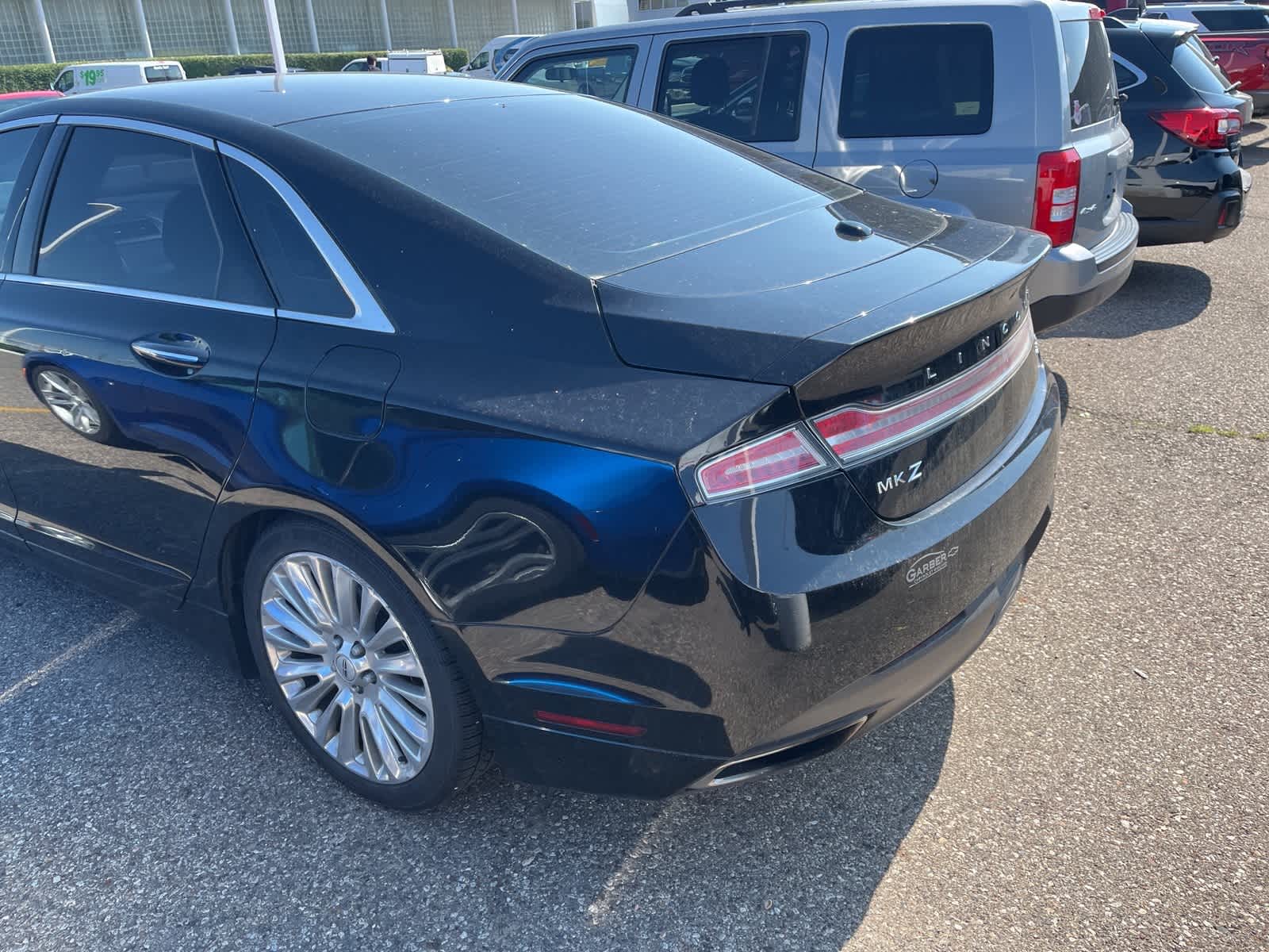 Thumbnail: 2016 Lincoln MKZ - 6