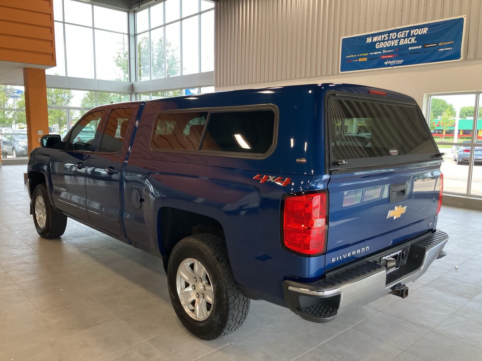 Thumbnail: 2018 Chevrolet Silverado 1500 - 7