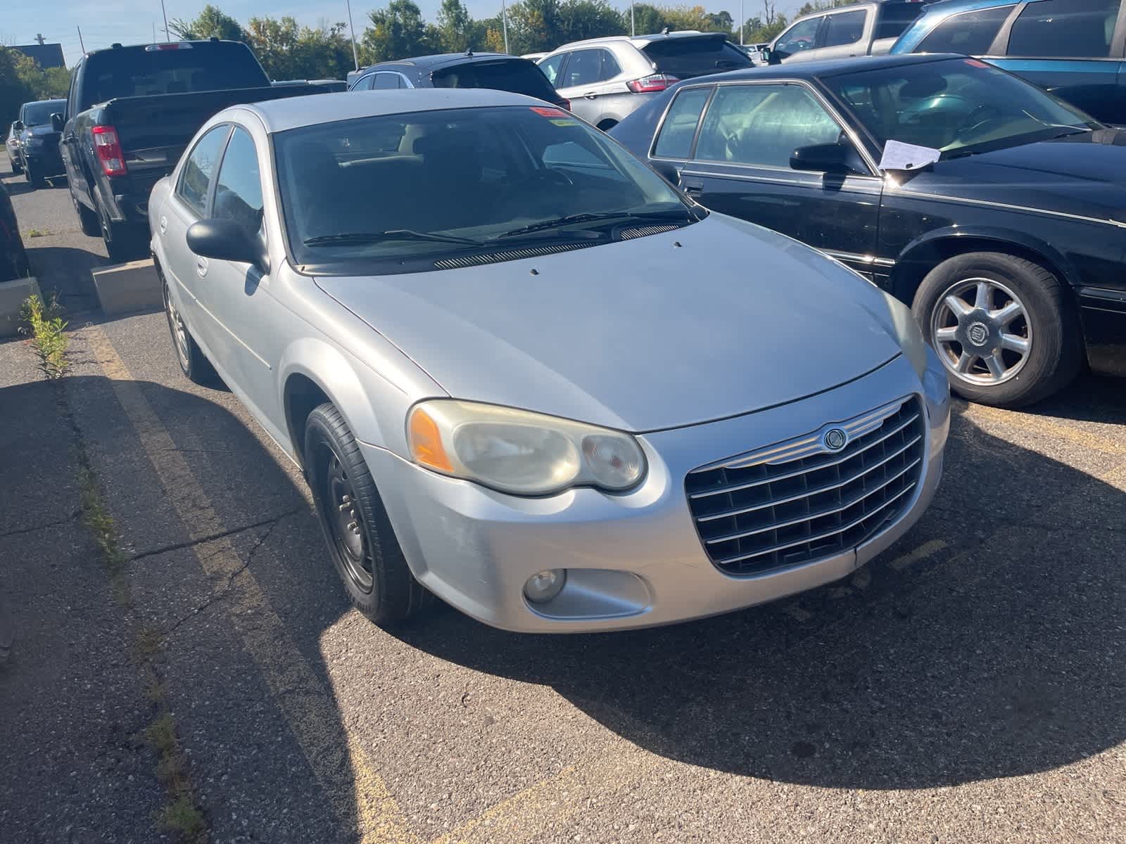 Thumbnail: 2005 Chrysler Sebring - 18
