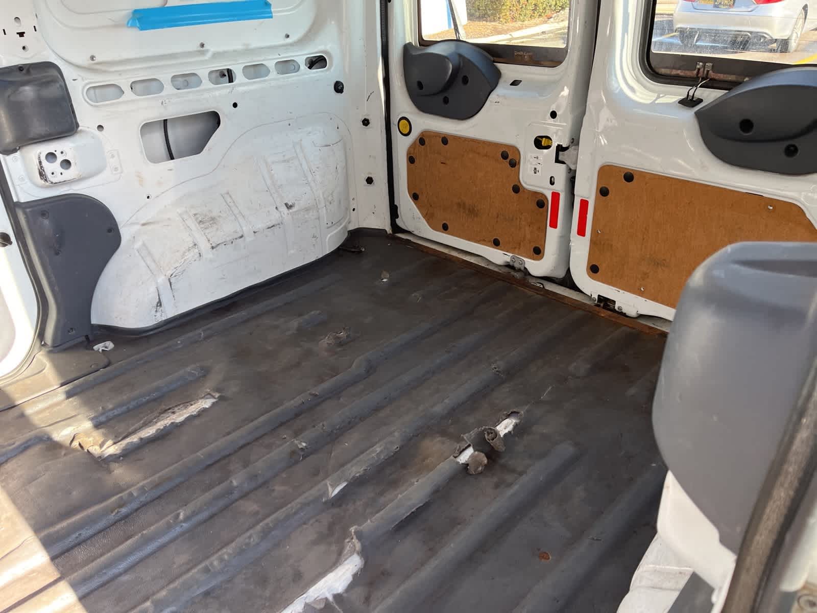 Thumbnail: 2013 Ford Transit Series - 20