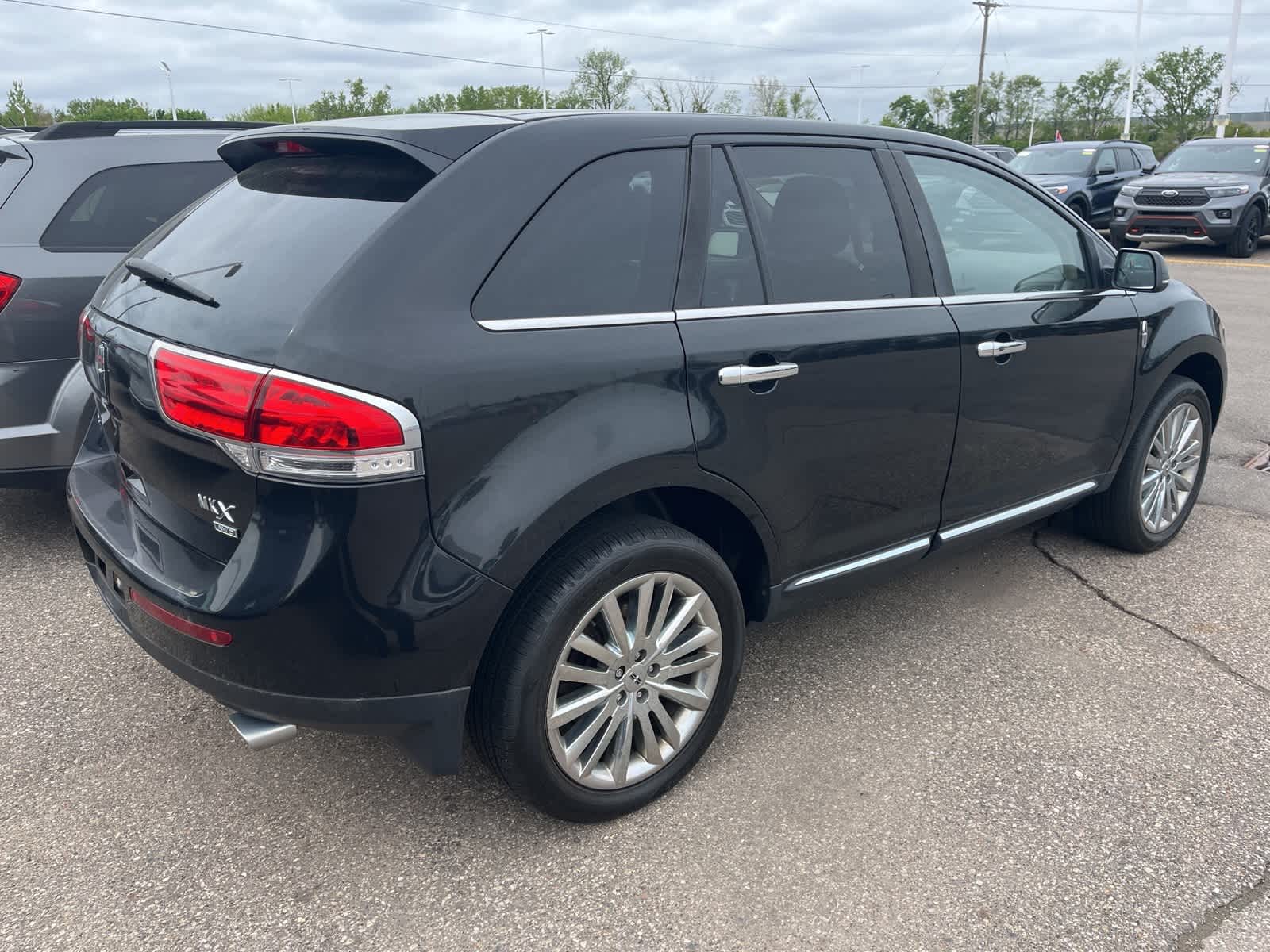 Thumbnail: 2013 Lincoln MKX - 9