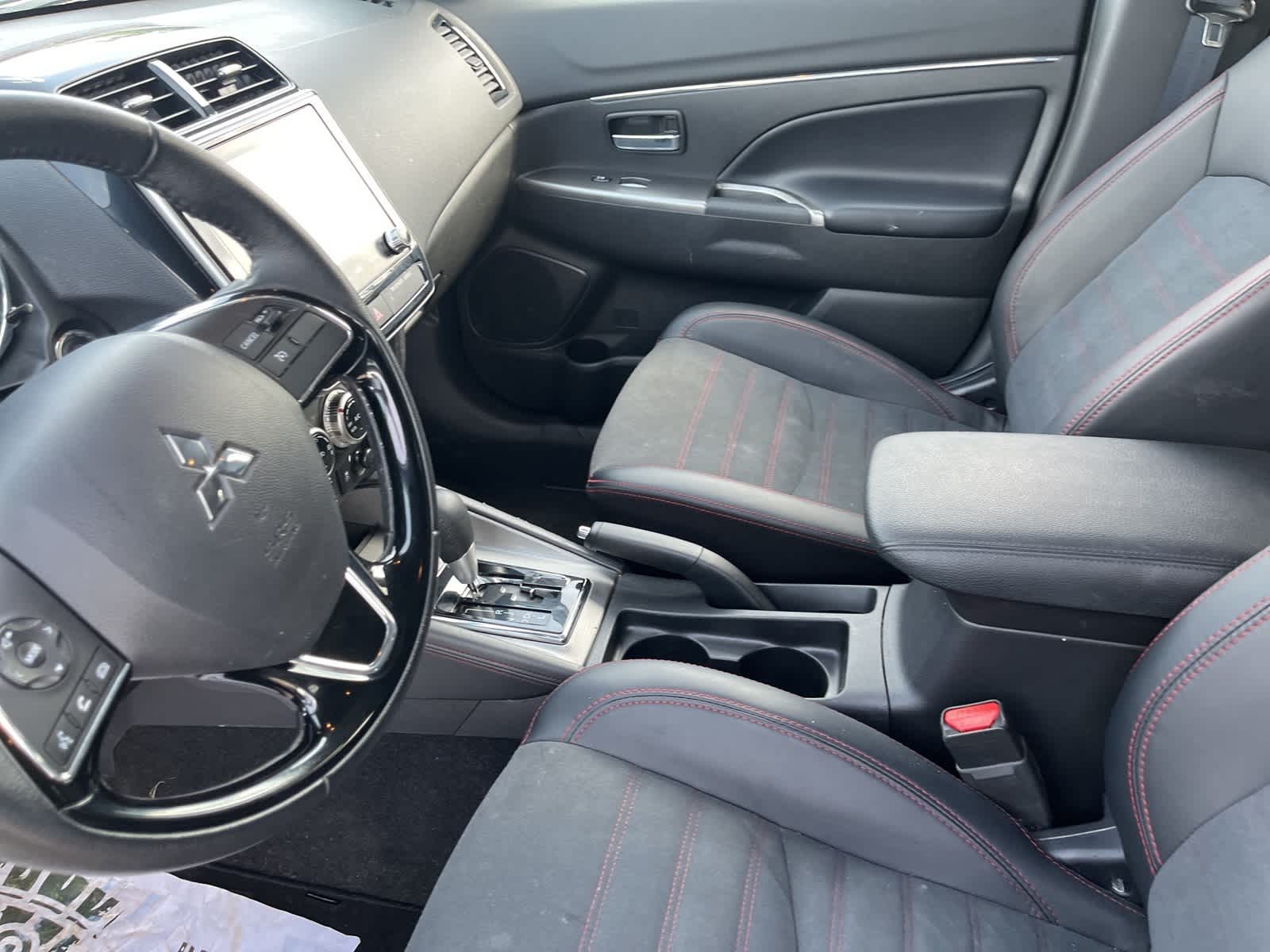 Thumbnail: 2024 Mitsubishi Outlander Sport - 24