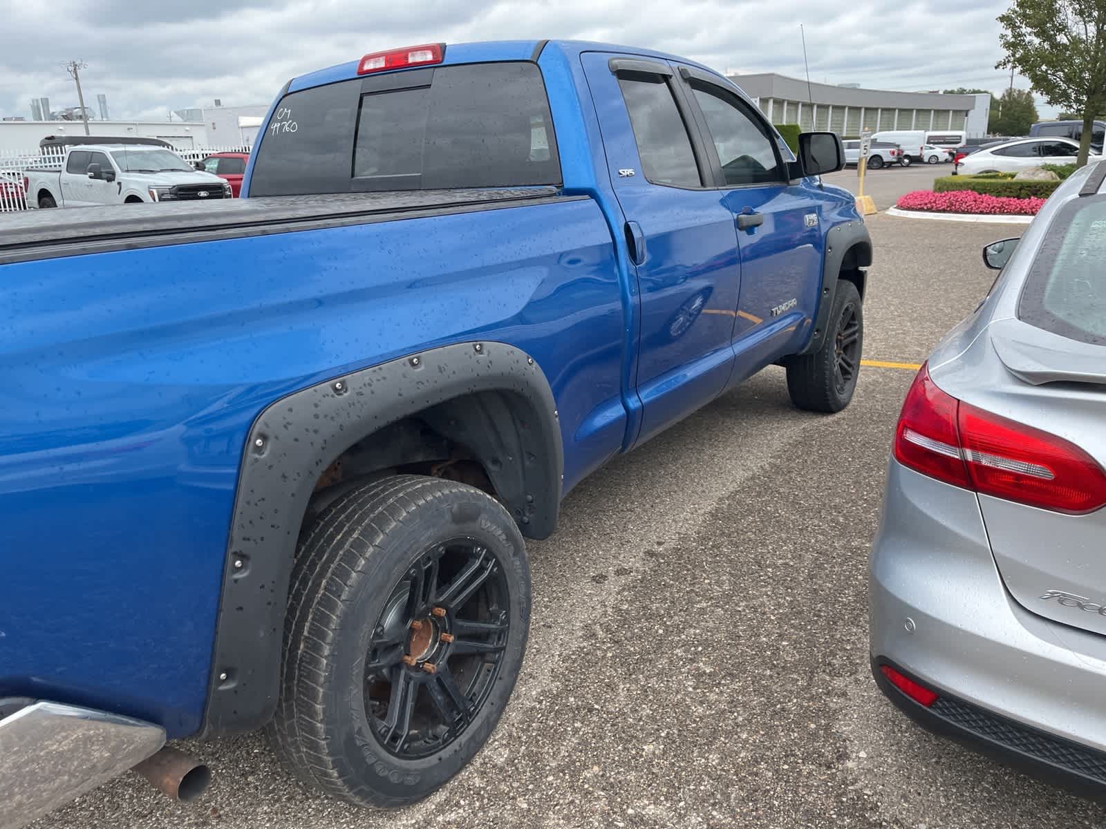 Thumbnail: 2016 Toyota Tundra - 16