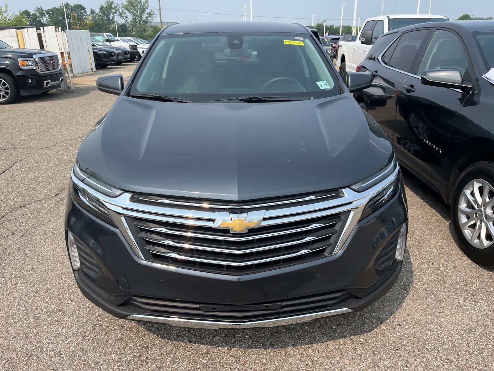 Thumbnail: 2023 Chevrolet Equinox - 17