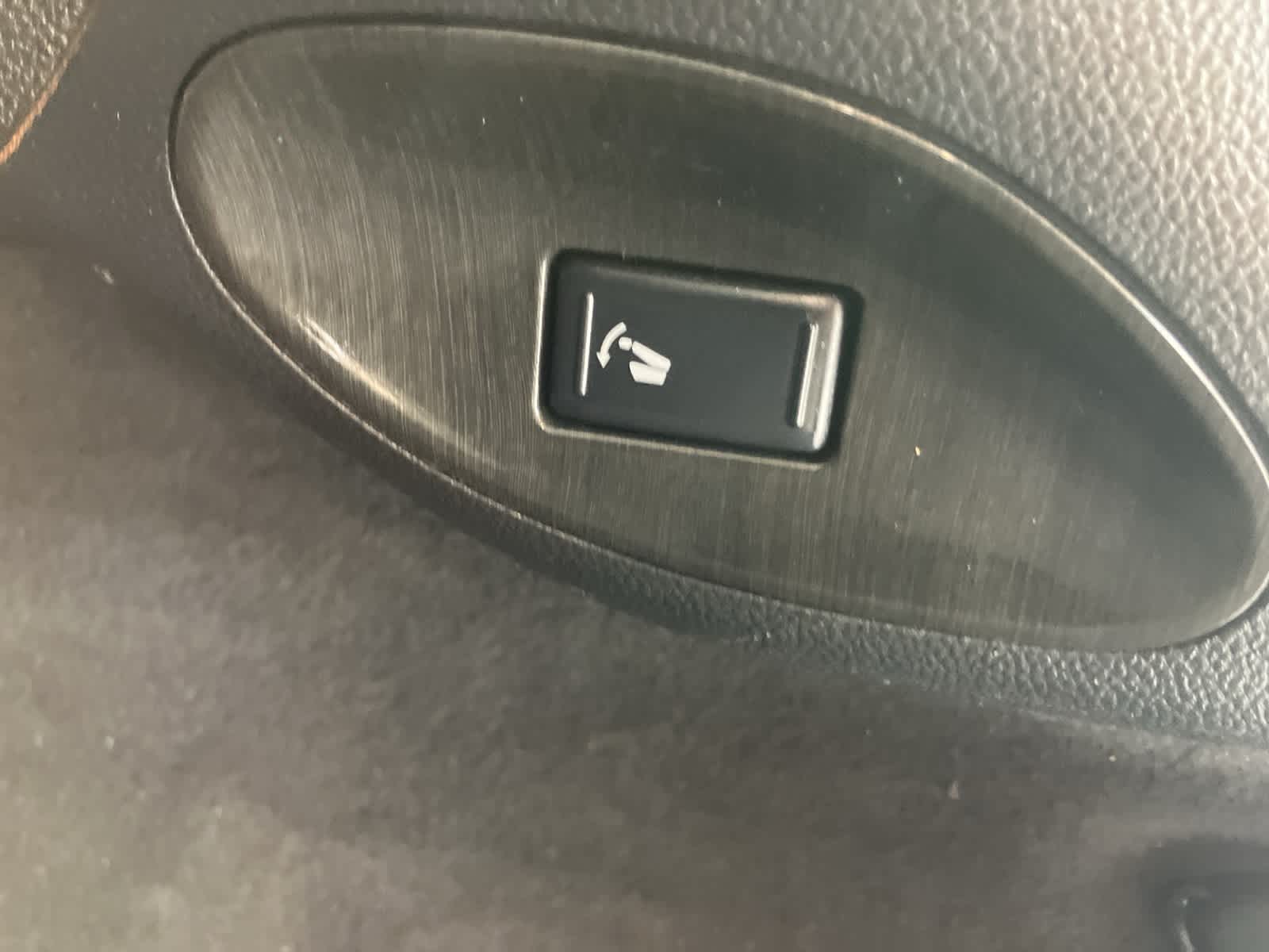 Thumbnail: 2010 INFINITI EX35 - 28