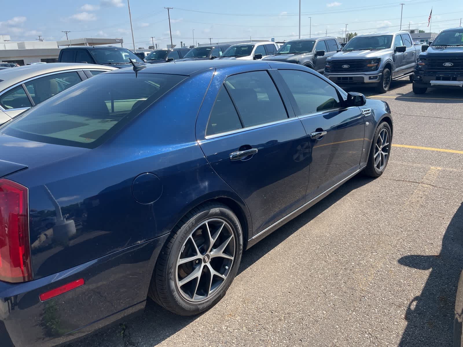 Thumbnail: 2008 Cadillac STS - 14