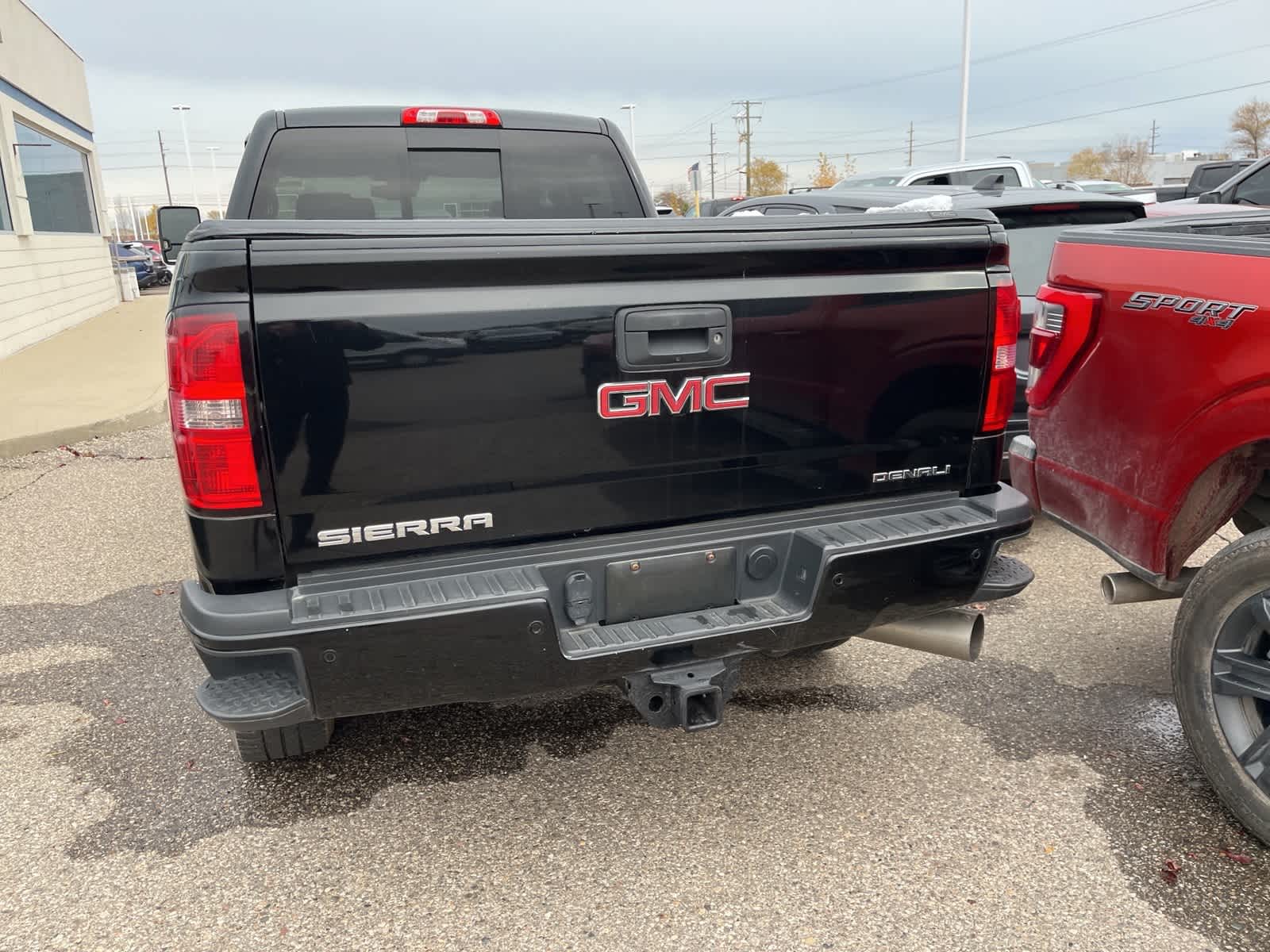 Thumbnail: 2016 GMC Sierra 2500 - 13