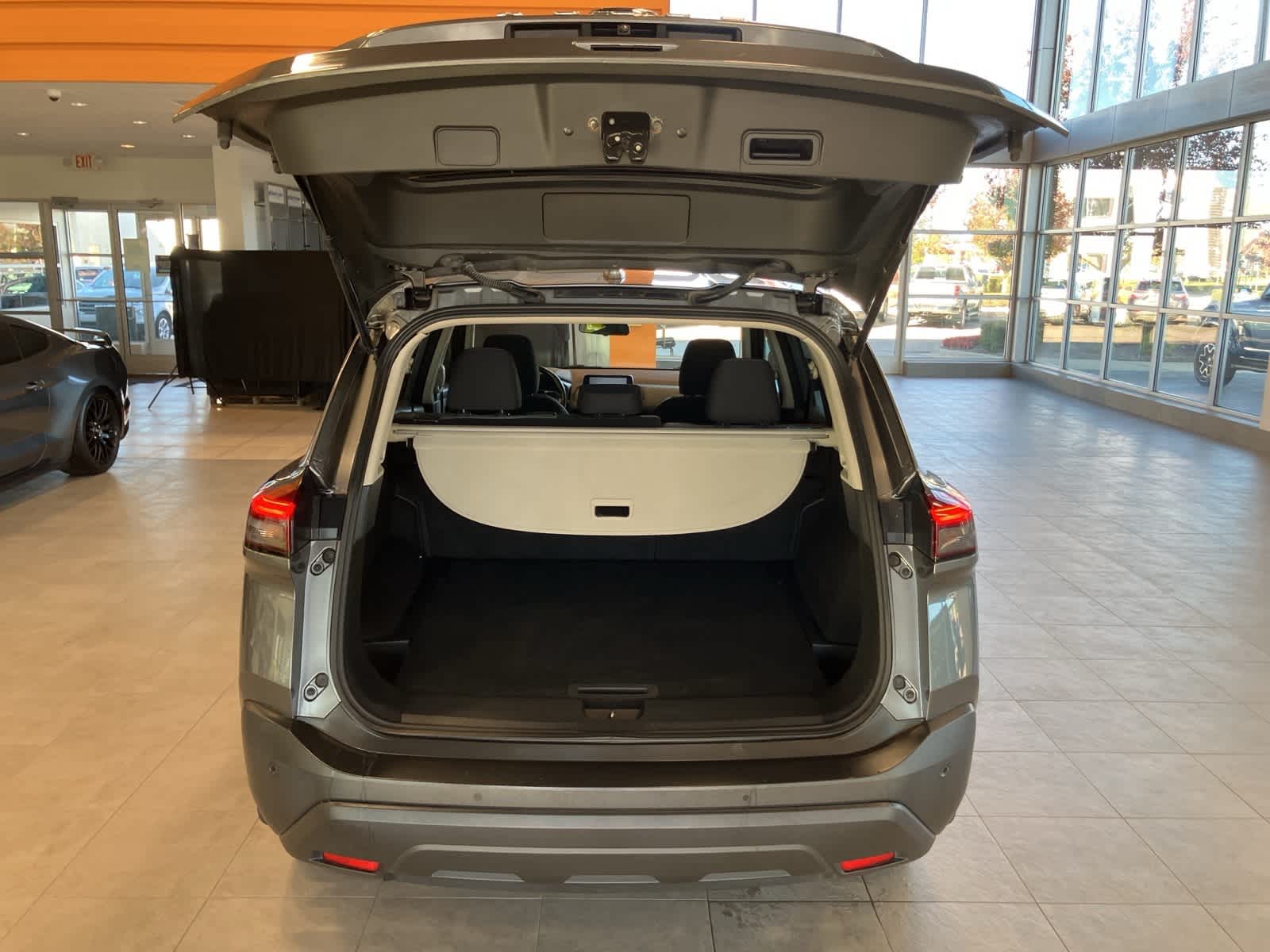 Thumbnail: 2021 Nissan Rogue - 24