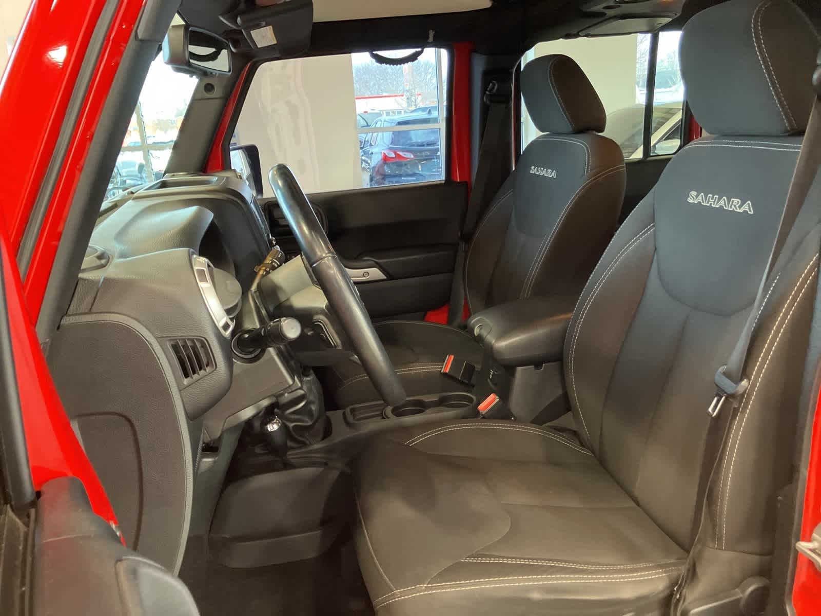 Thumbnail: 2017 Jeep Wrangler - 10