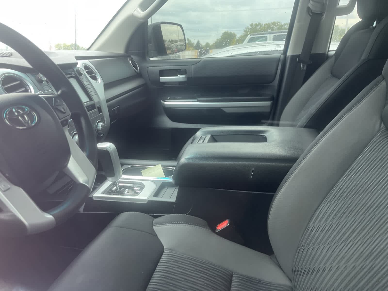 Thumbnail: 2016 Toyota Tundra - 27