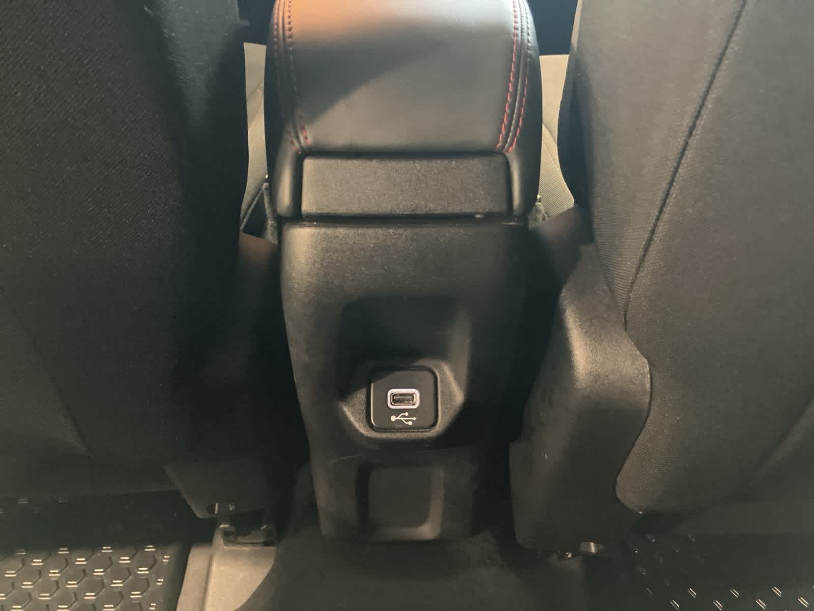 Thumbnail: 2023 Jeep Renegade - 25