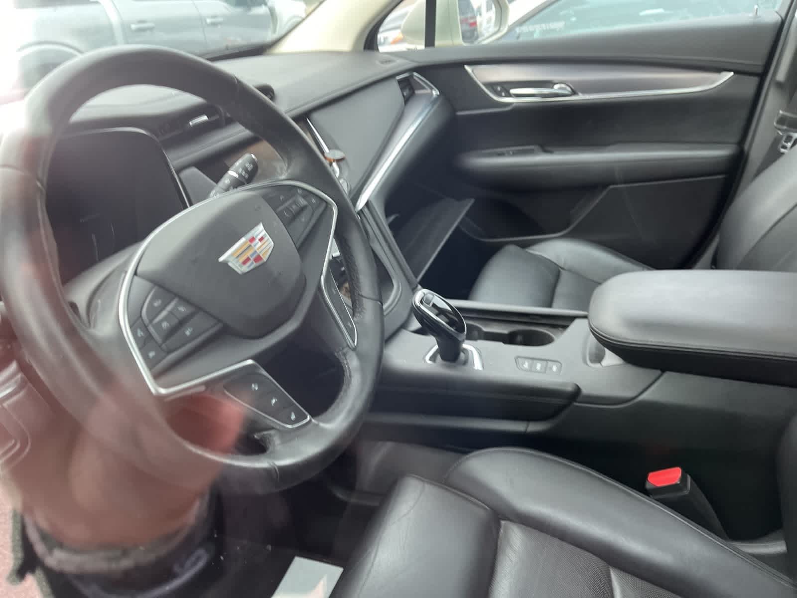 Thumbnail: 2017 Cadillac XT5 - 30