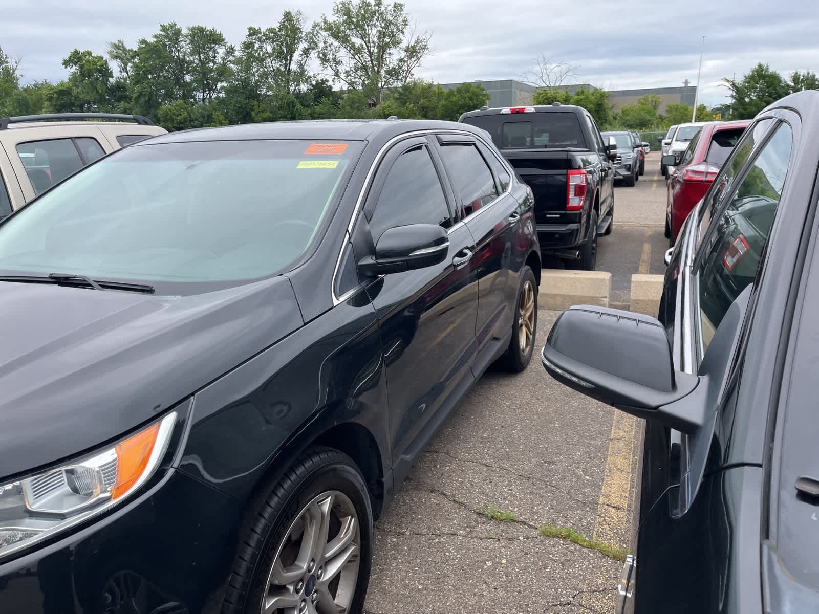 Thumbnail: 2015 Ford Edge - 6