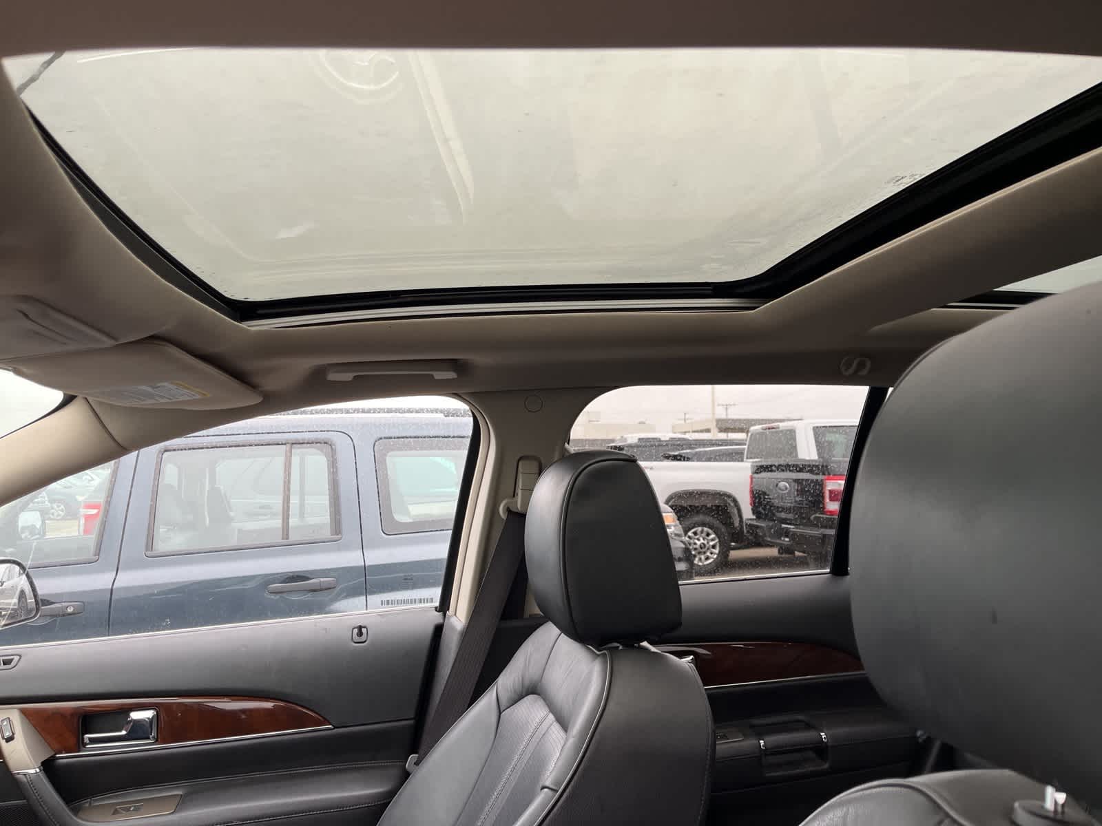 Thumbnail: 2013 Lincoln MKX - 25