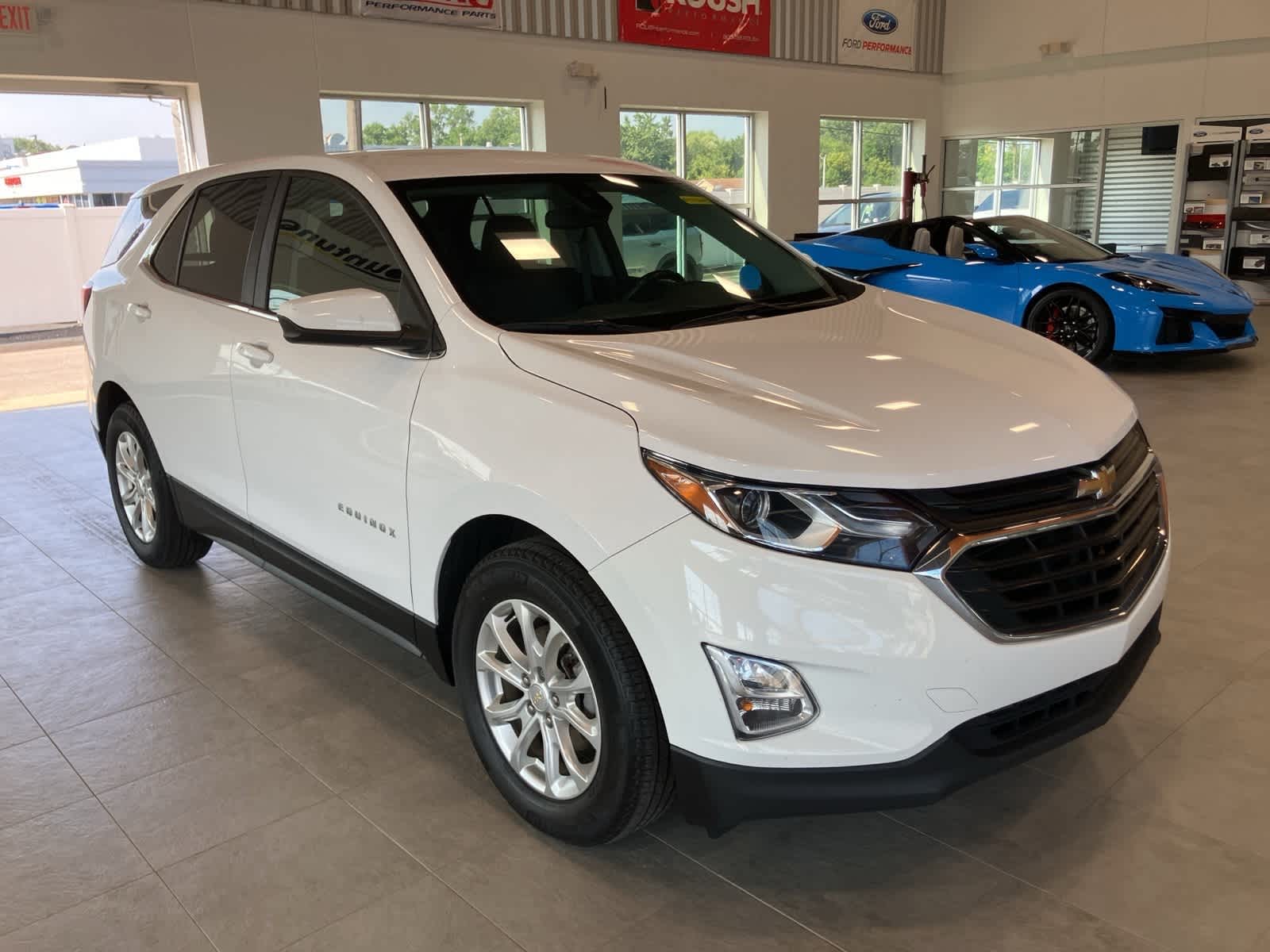 Thumbnail: 2021 Chevrolet Equinox - 3
