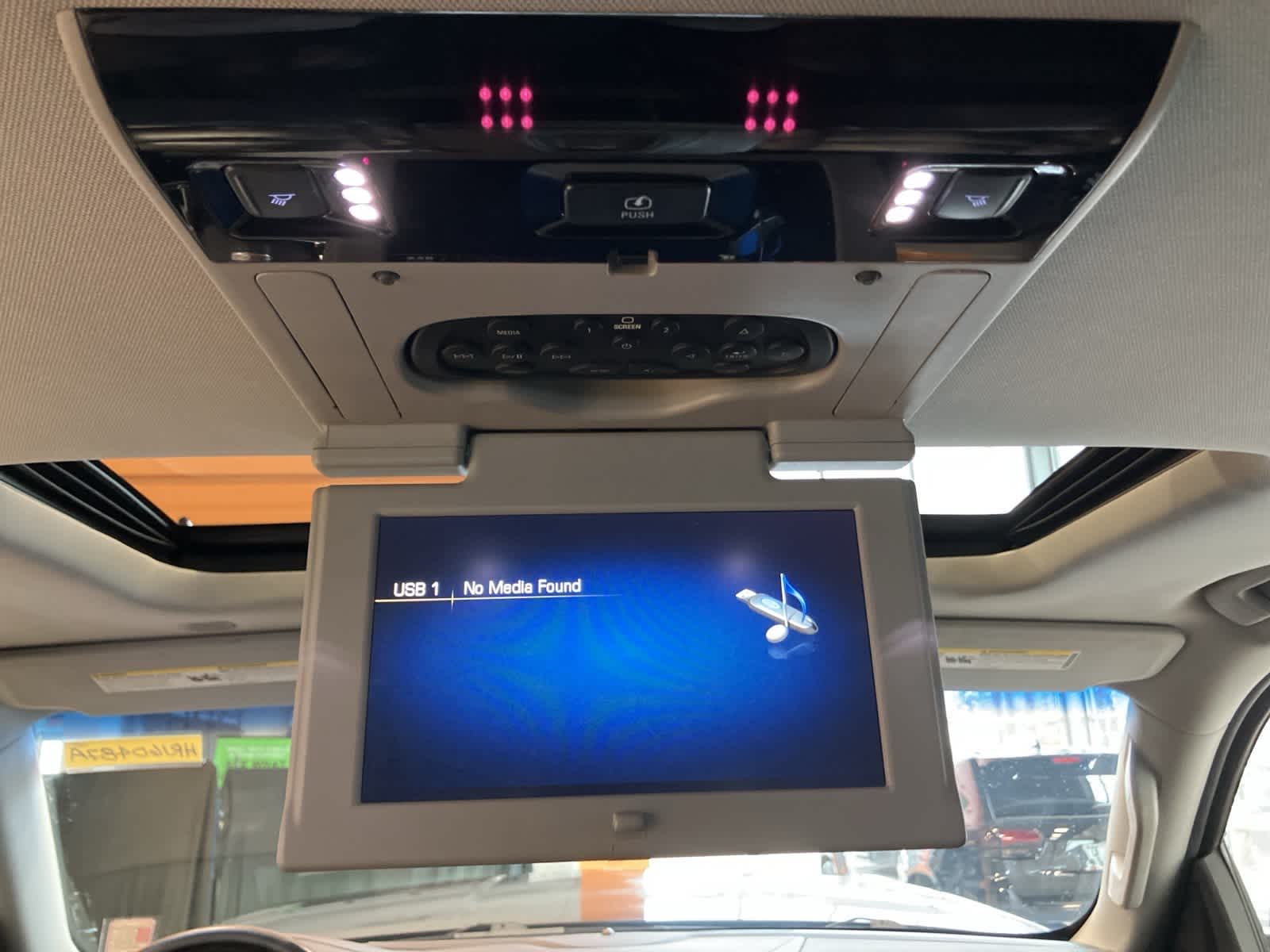 Thumbnail: 2017 Cadillac Escalade - 29