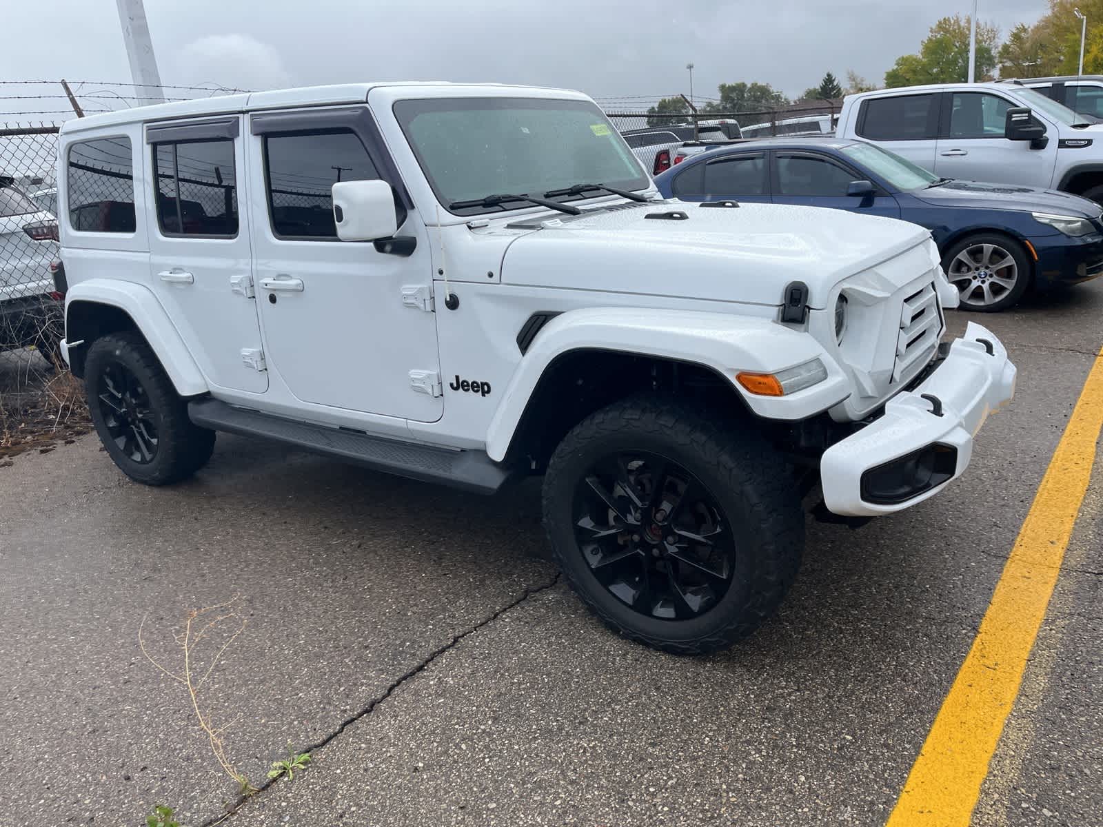 Thumbnail: 2021 Jeep Wrangler - 15