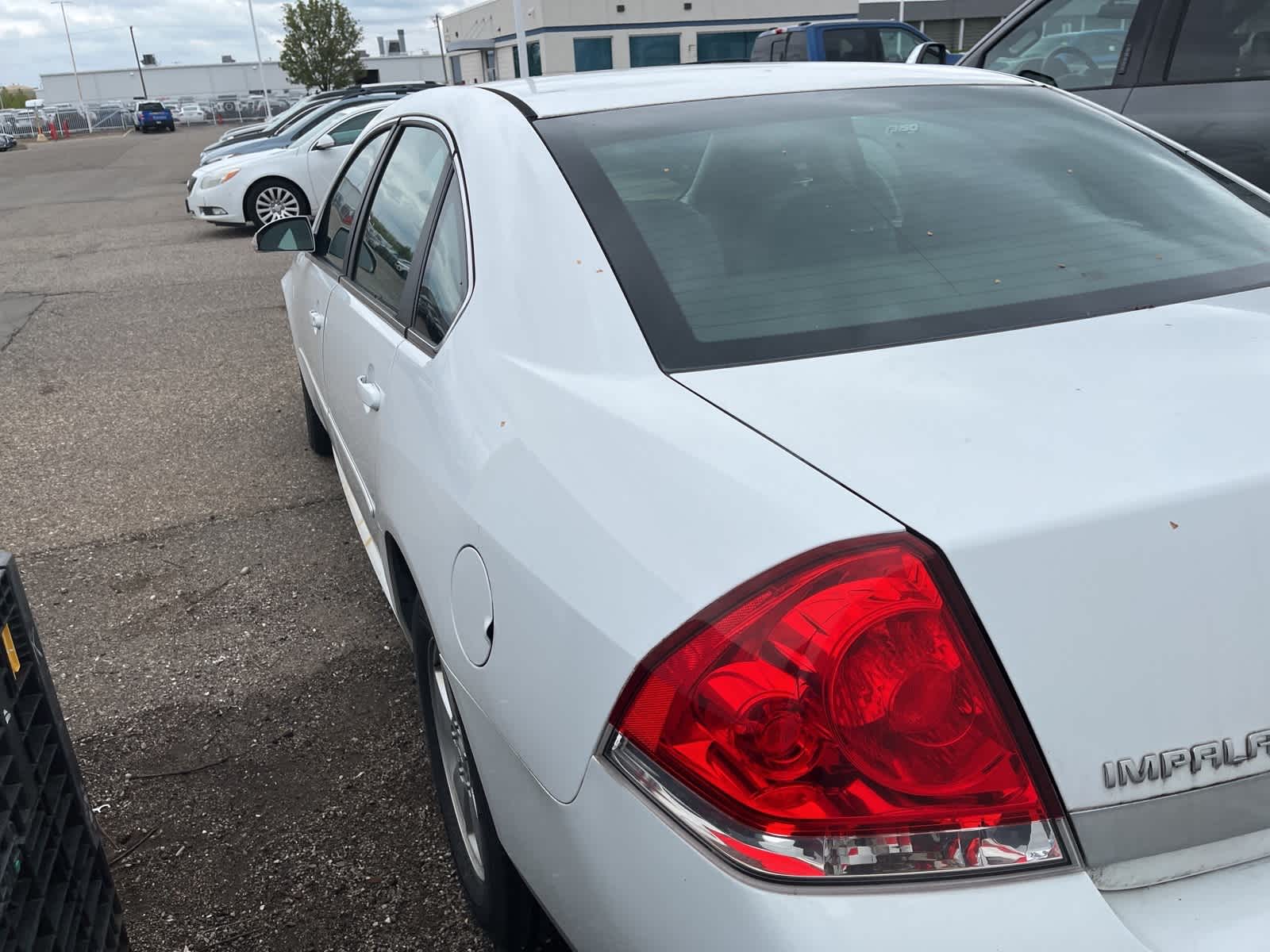 Thumbnail: 2011 Chevrolet Impala - 4