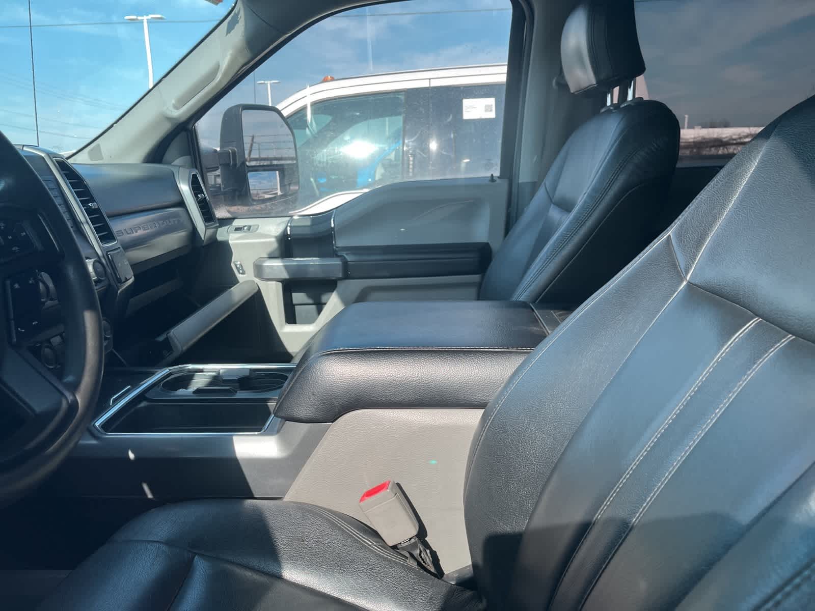 Thumbnail: 2019 Ford Econoline - 25