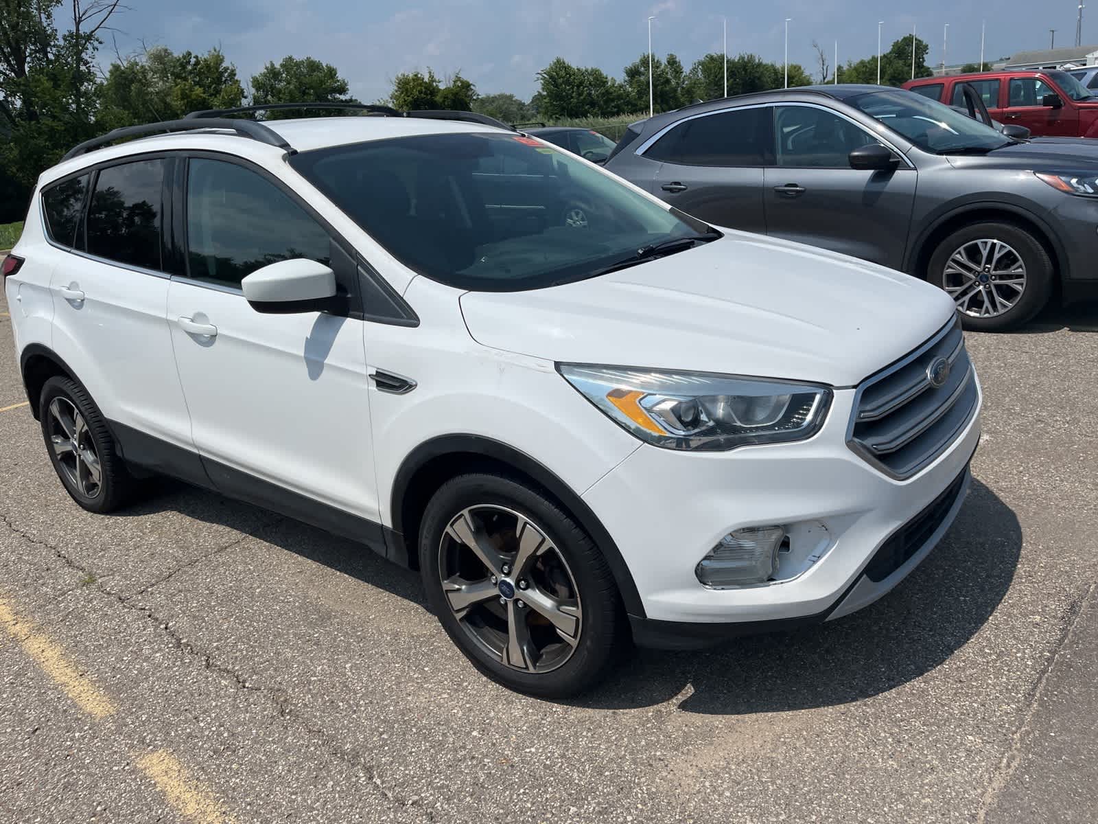 Thumbnail: 2017 Ford Escape - 17