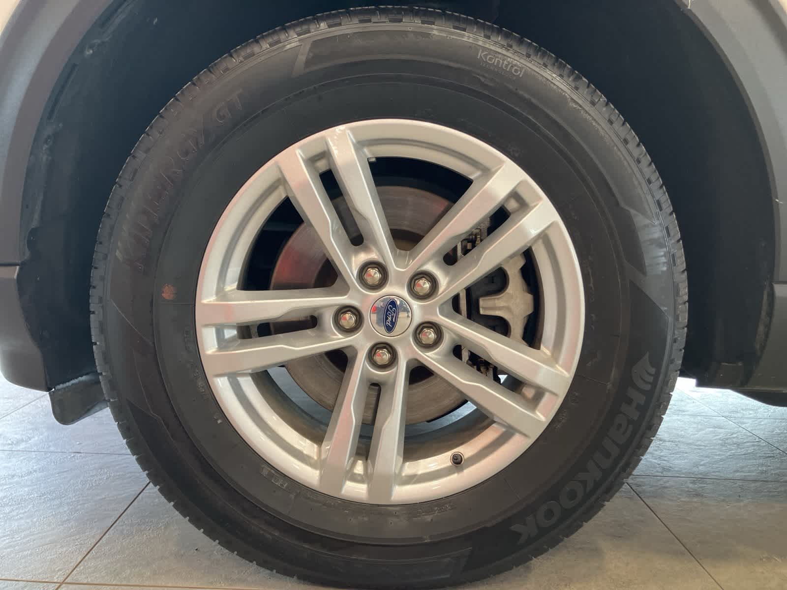 Thumbnail: 2020 Ford Explorer - 8