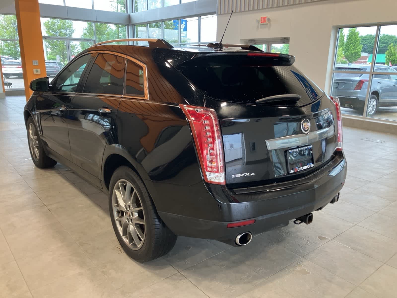 Thumbnail: 2016 Cadillac SRX - 7