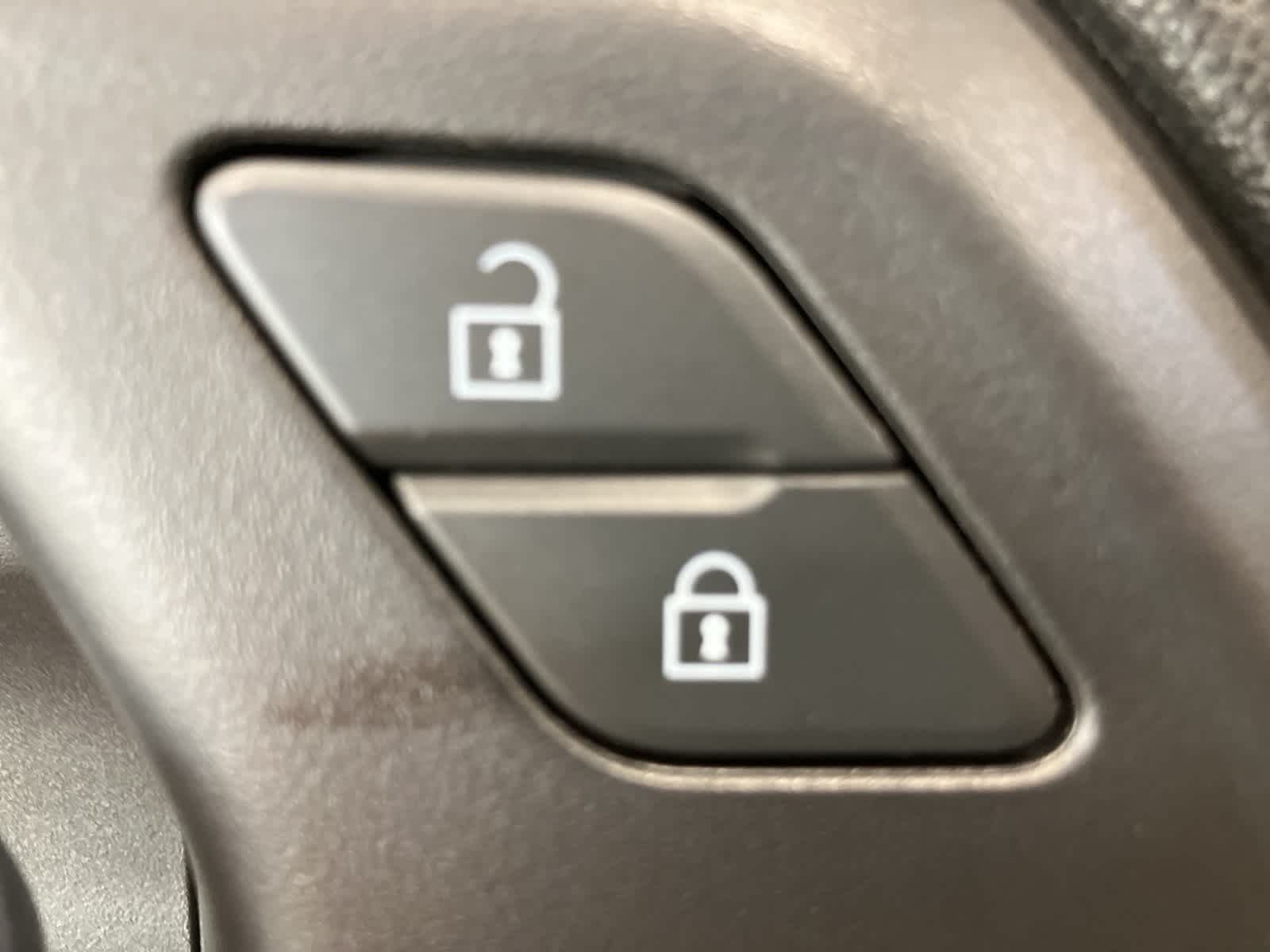 Thumbnail: 2023 GMC Sierra 1500 - 13