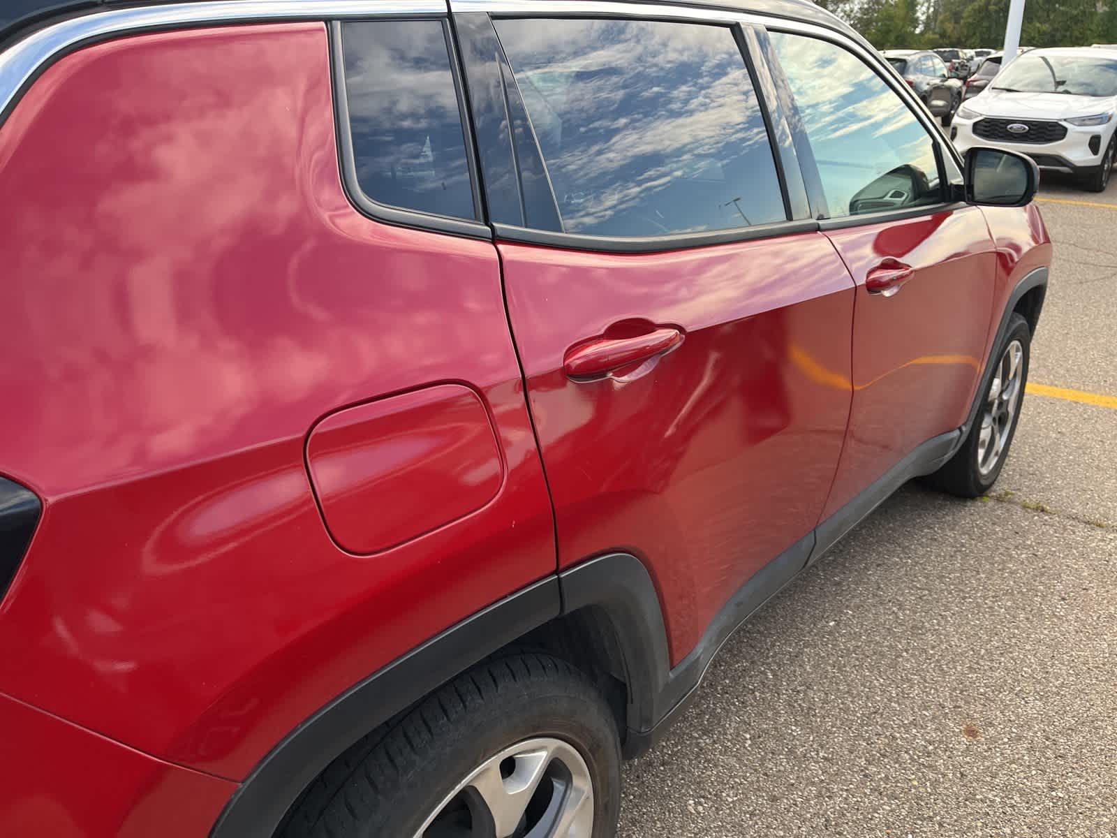 Thumbnail: 2020 Jeep Compass - 13