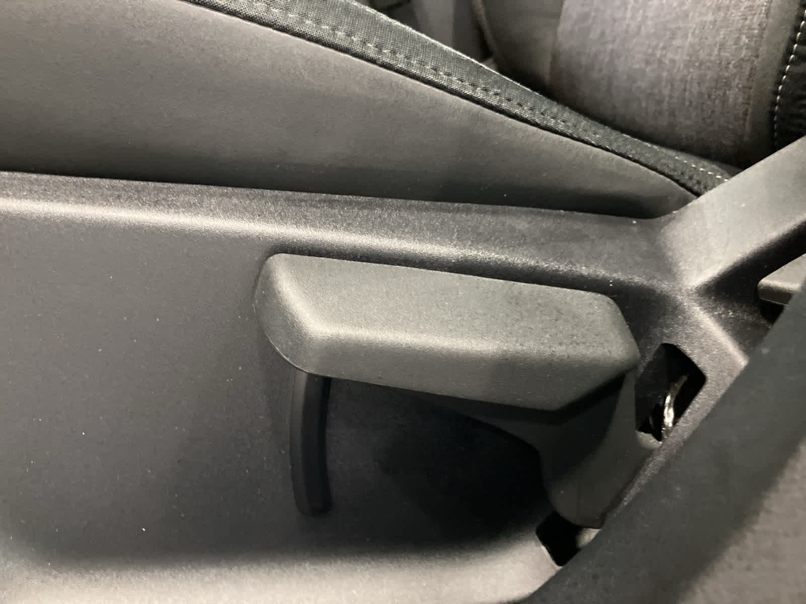 Thumbnail: 2023 Ford Bronco Sport - 12