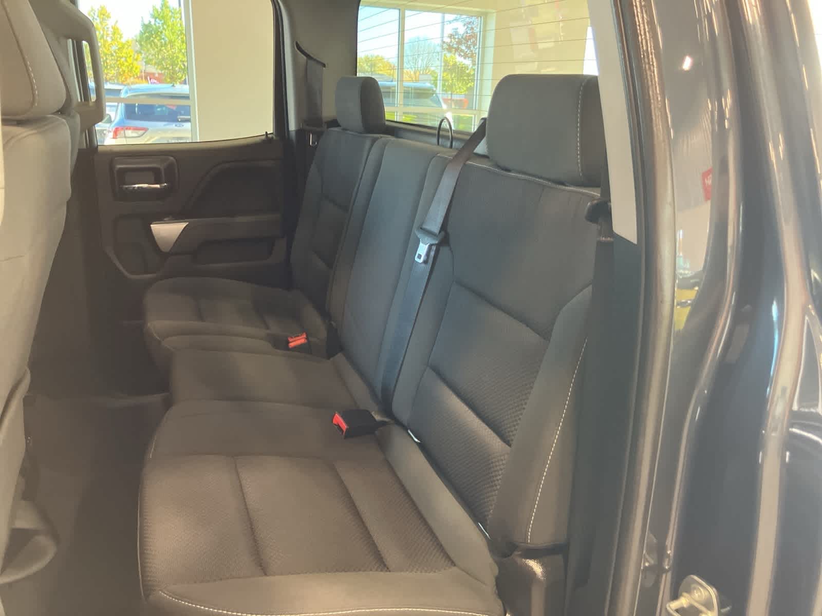 Thumbnail: 2019 Chevrolet Silverado 1500 - 23