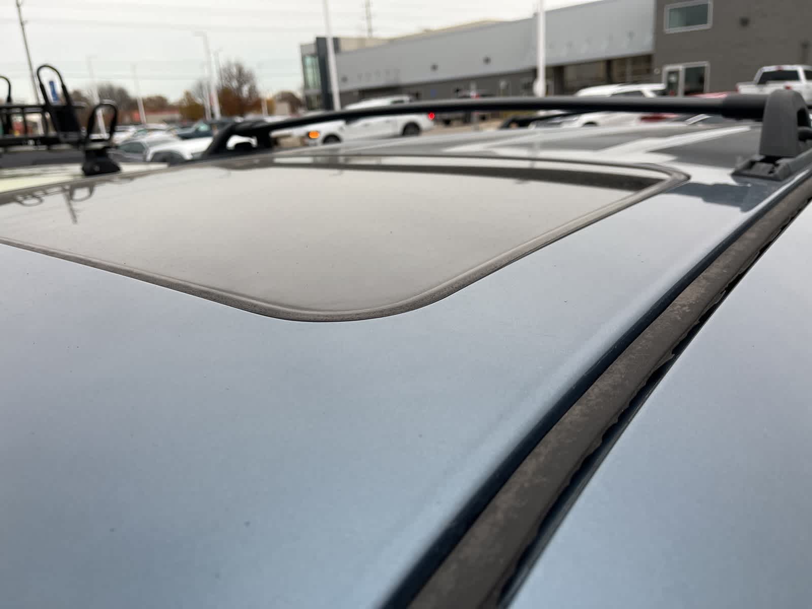 Thumbnail: 2005 Ford Escape - 28