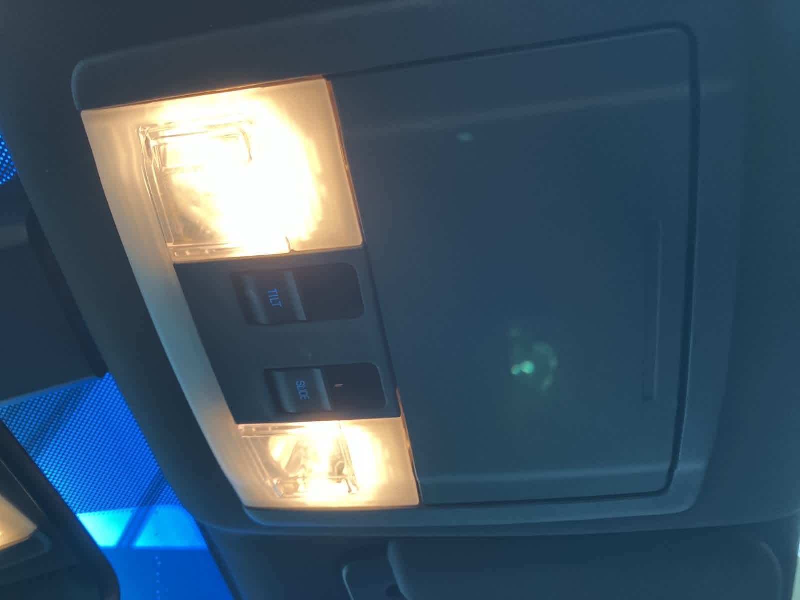 Thumbnail: 2013 Ford Taurus - 20