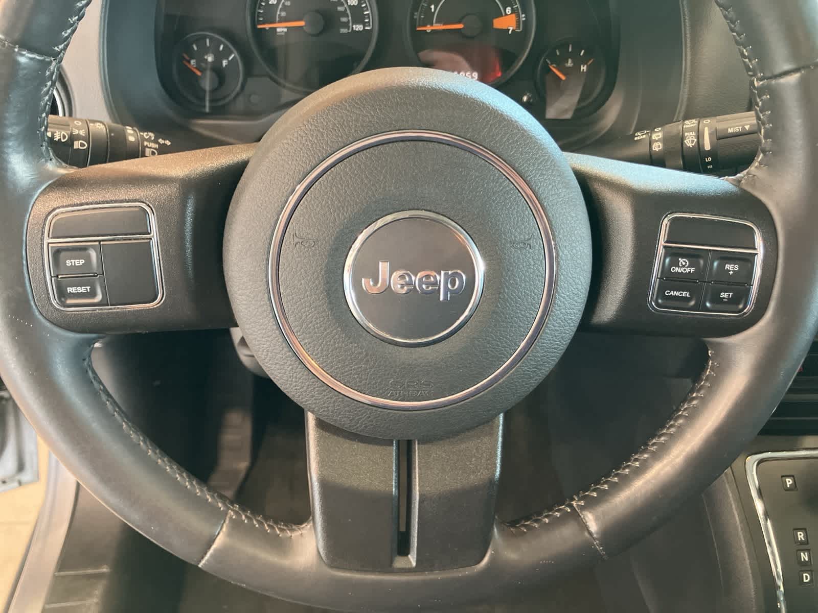 Thumbnail: 2015 Jeep Patriot - 14