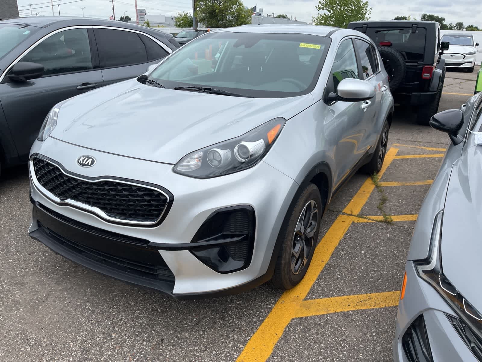 Thumbnail: 2022 Kia Sportage - 2