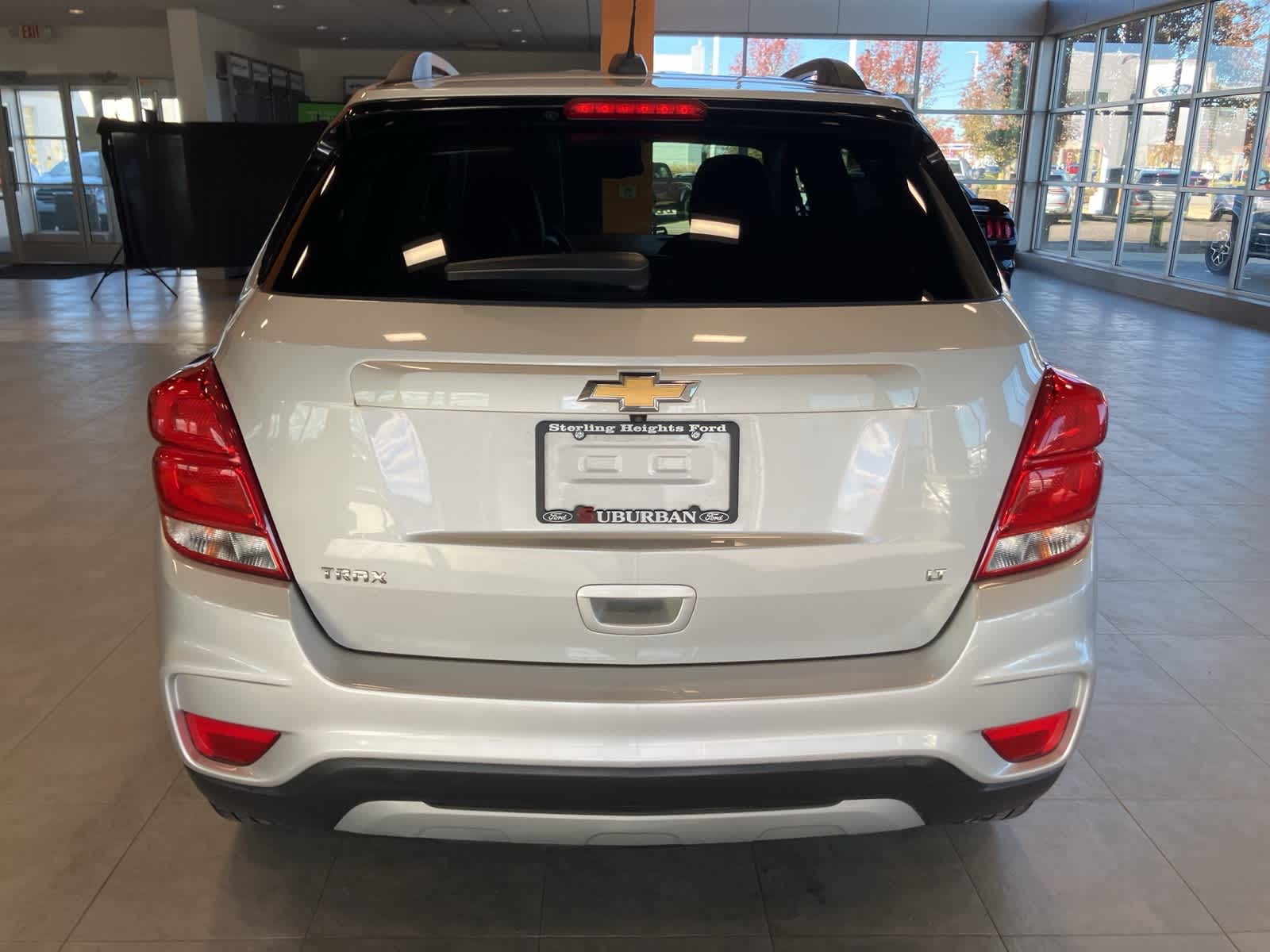 Thumbnail: 2017 Chevrolet Trax - 6