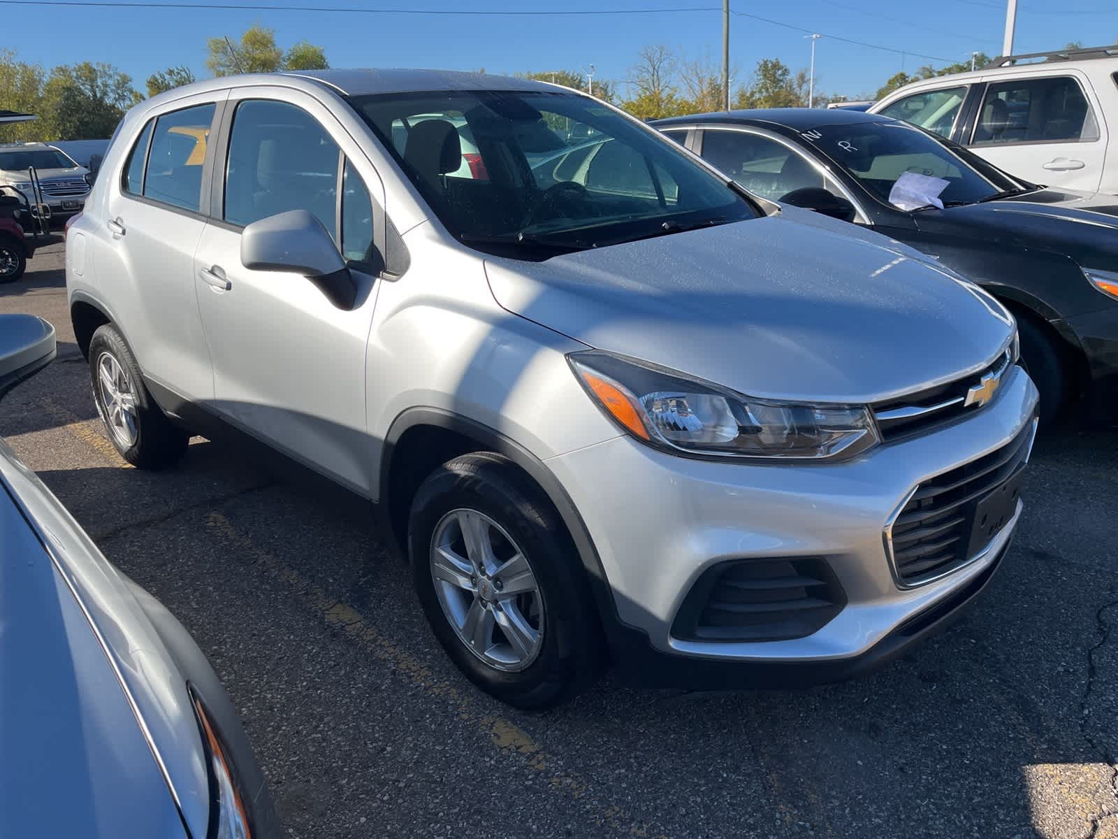 Thumbnail: 2018 Chevrolet Trax - 18