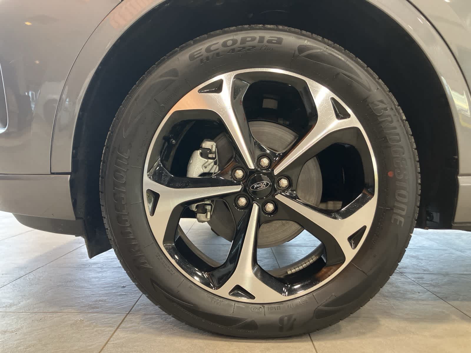 Thumbnail: 2023 Ford Escape - 9