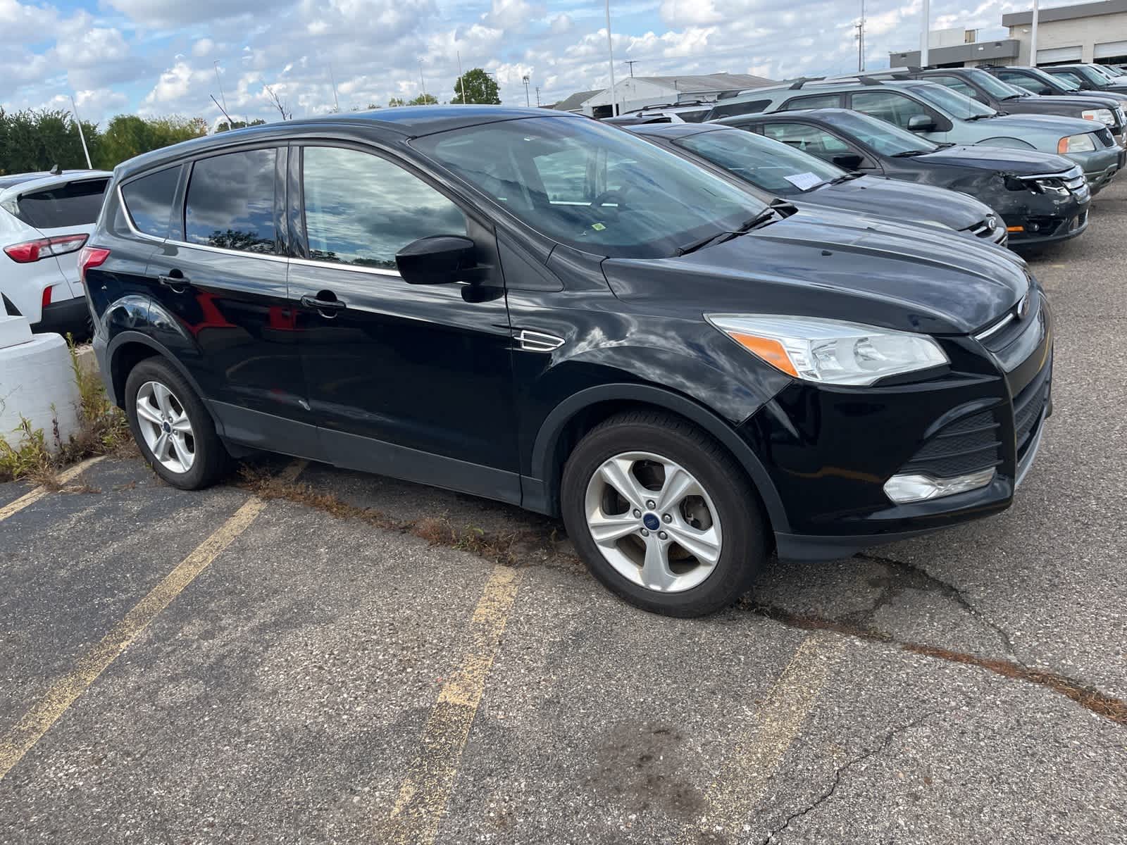 Thumbnail: 2016 Ford Escape - 17